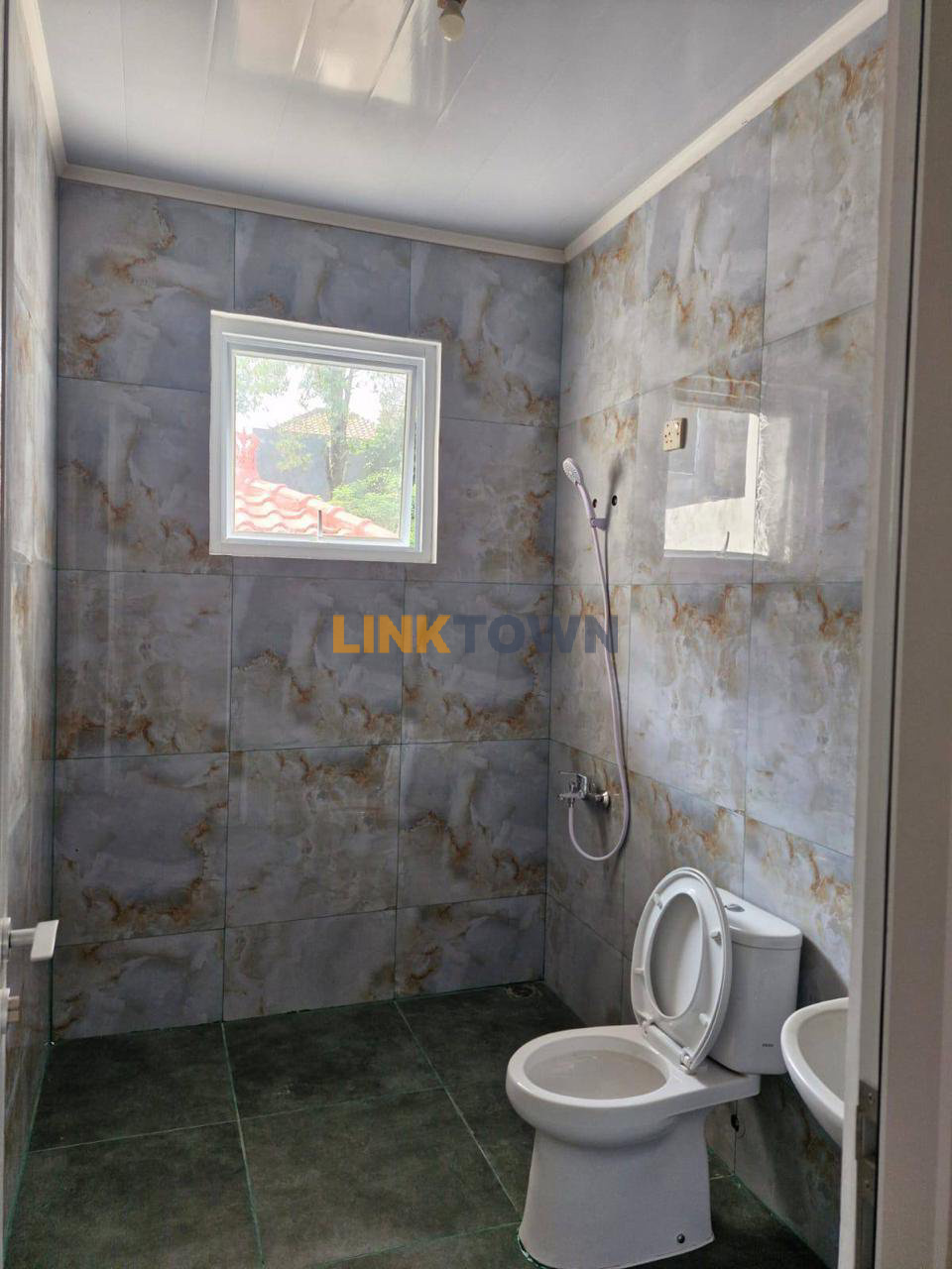 Dijual Rumah Cantik Siap Huni sudah renov di Legenda Wisata Cibubur