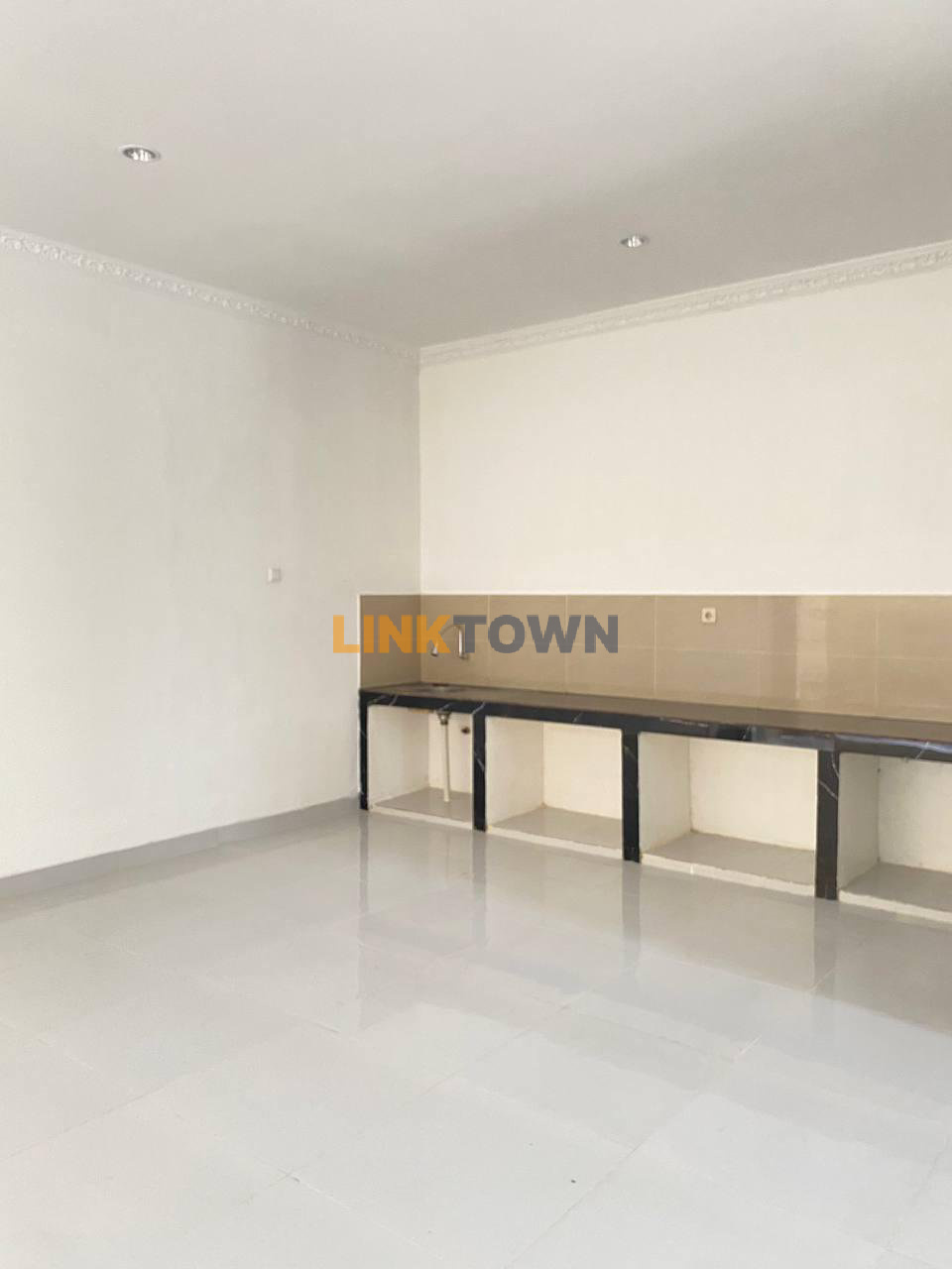 Dijual Rumah Minimalis Sudah Renov Siap Huni di Kota Wisata Cibubur