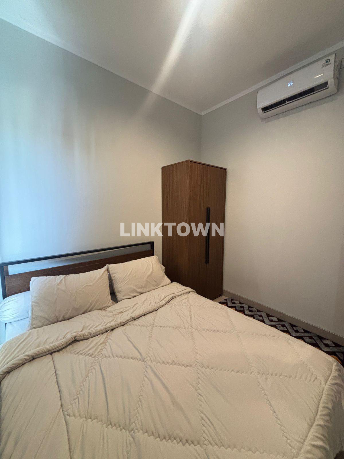Sewa Cepat Rumah Furnish Siap Huni di Summarecon Crown Gading