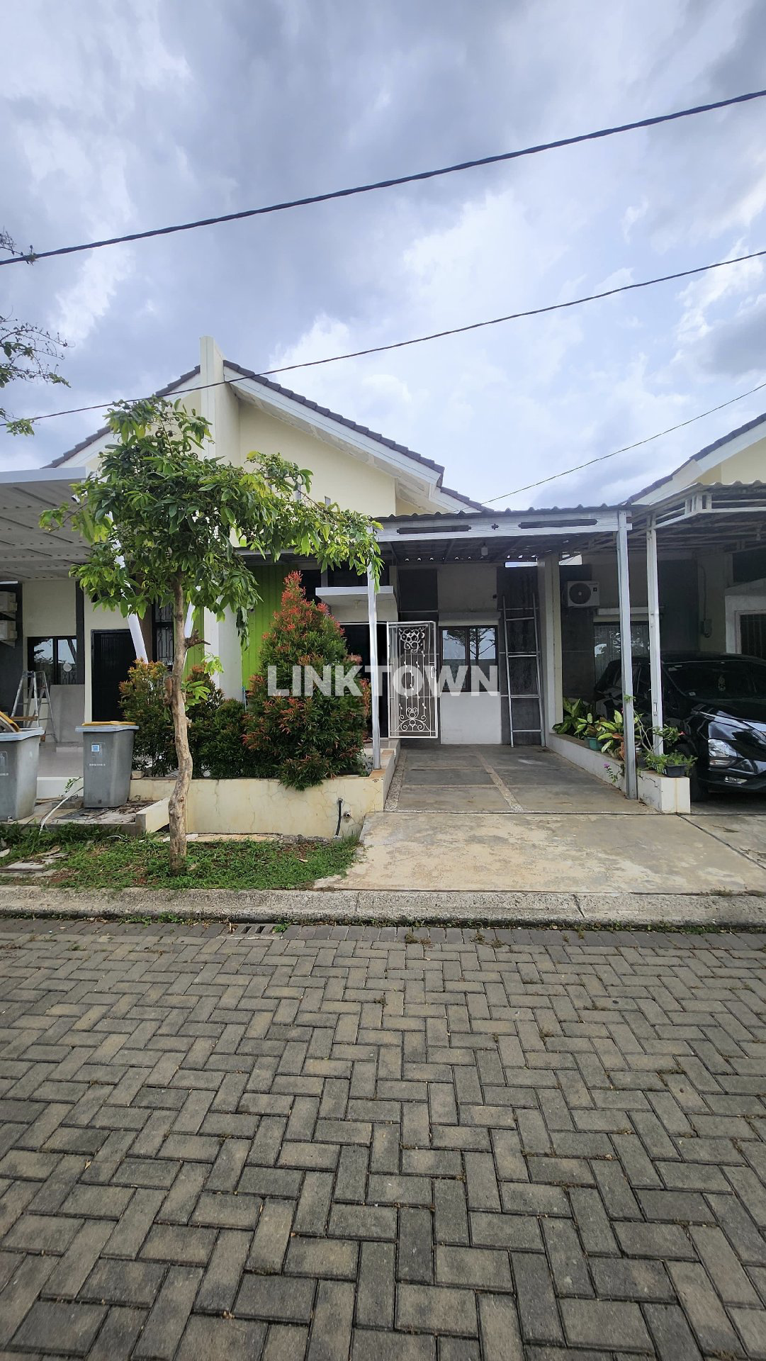 Jual Cepat dan Best Deal!!! Rumah 1 Lantai Luas 90m² Siap Huni di Ebony Greenara