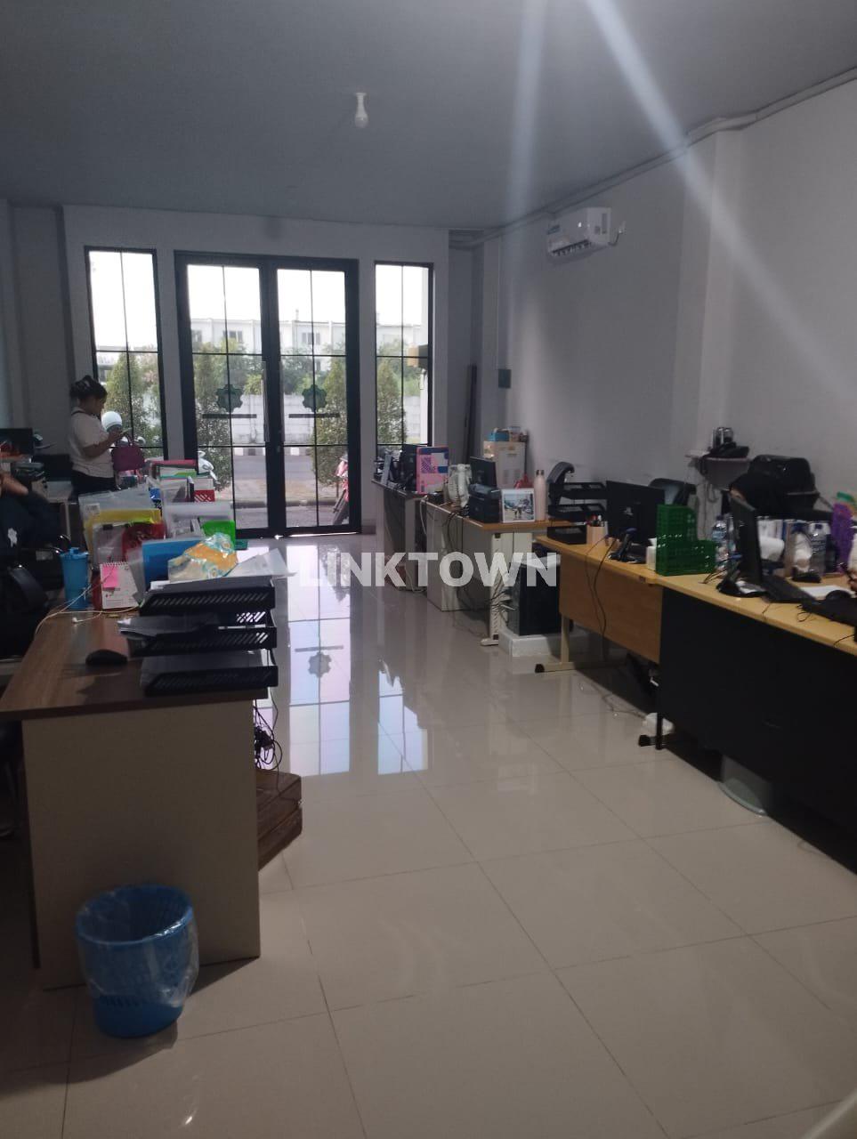 Ruko 2 Lantai Lokasi Strategis di Wisata Bukit Mas Surabaya