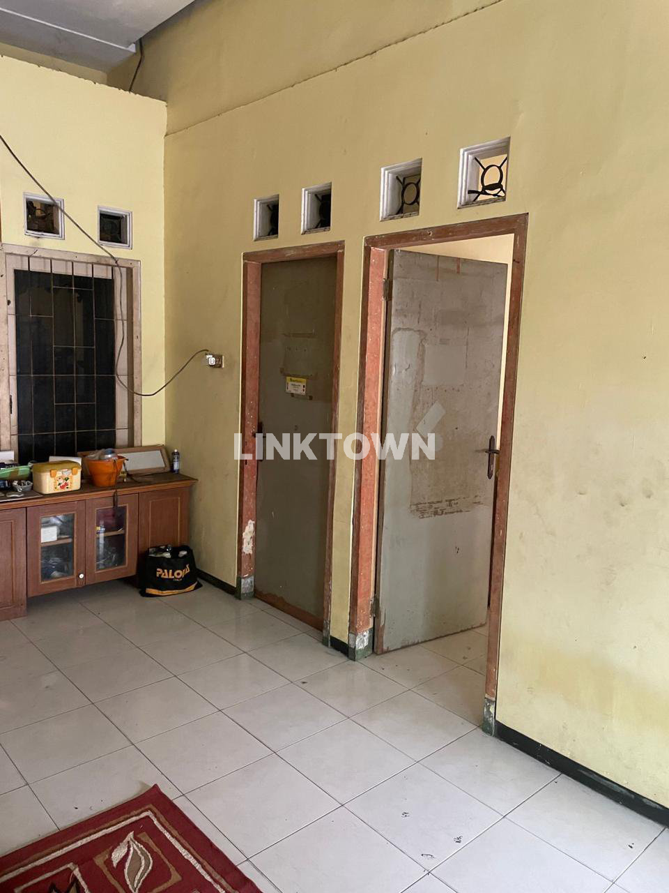 Rumah Posisi Hook Harga di Bawah Pasaran di Taman Pondok Geluran