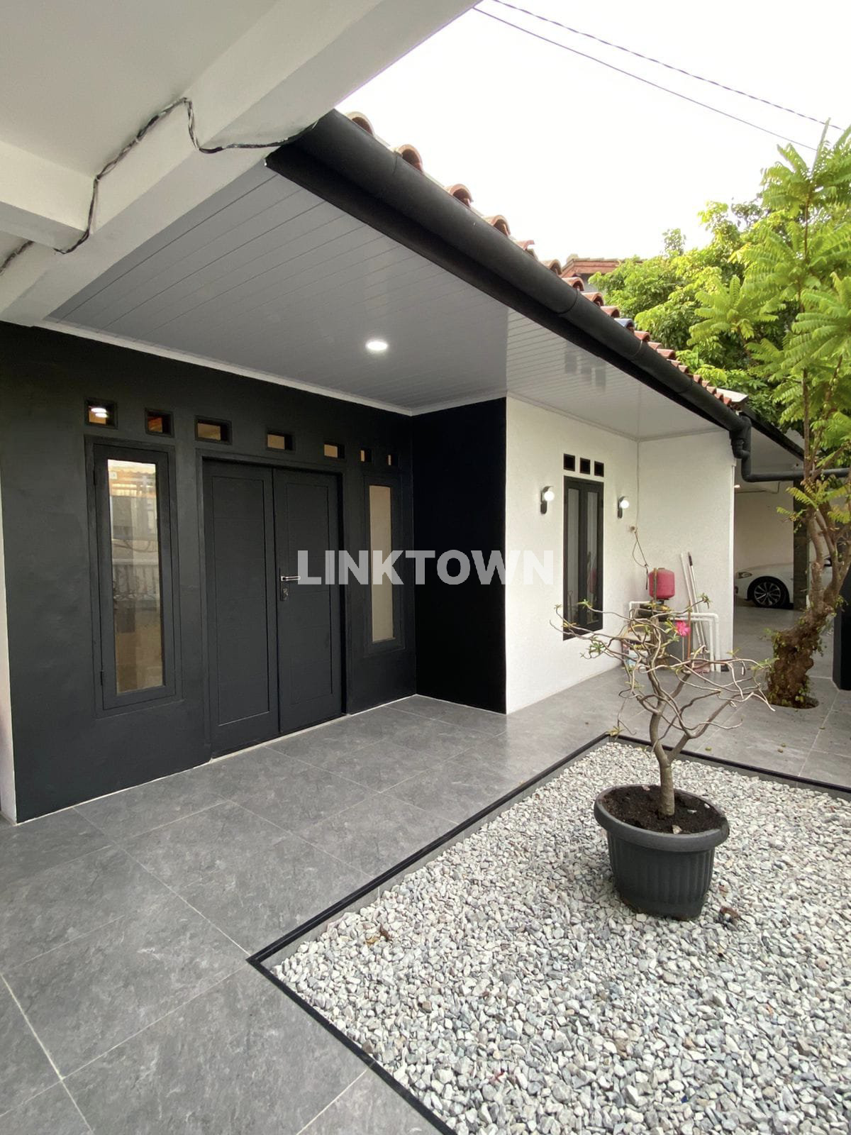 Jual Cepat Rumah Siap Huni Strategis Luas 140m² di Ciledug Tangerang