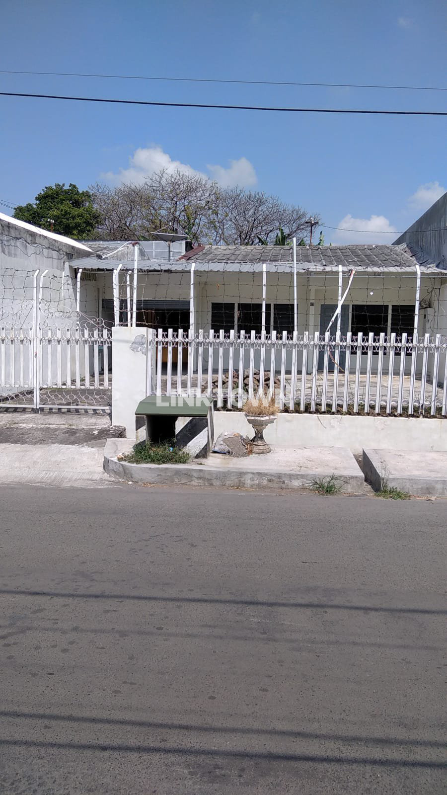 Disewakan Rumah 1 Lantai Harga bisa Nego di Kupang Indah Surabaya