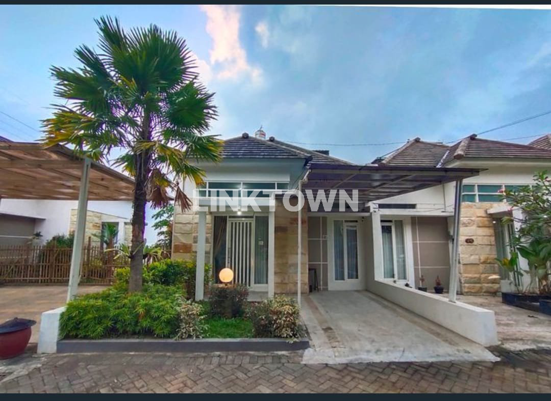 Rumah Siap Huni Full Furnished di Perum Emerald Villas Batu