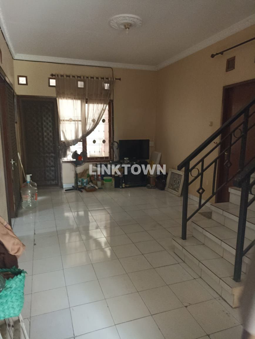 Bisa Nego Rumah Cantik 2 Lantai Nuansa Bali di Purimas Rungkut Surabaya