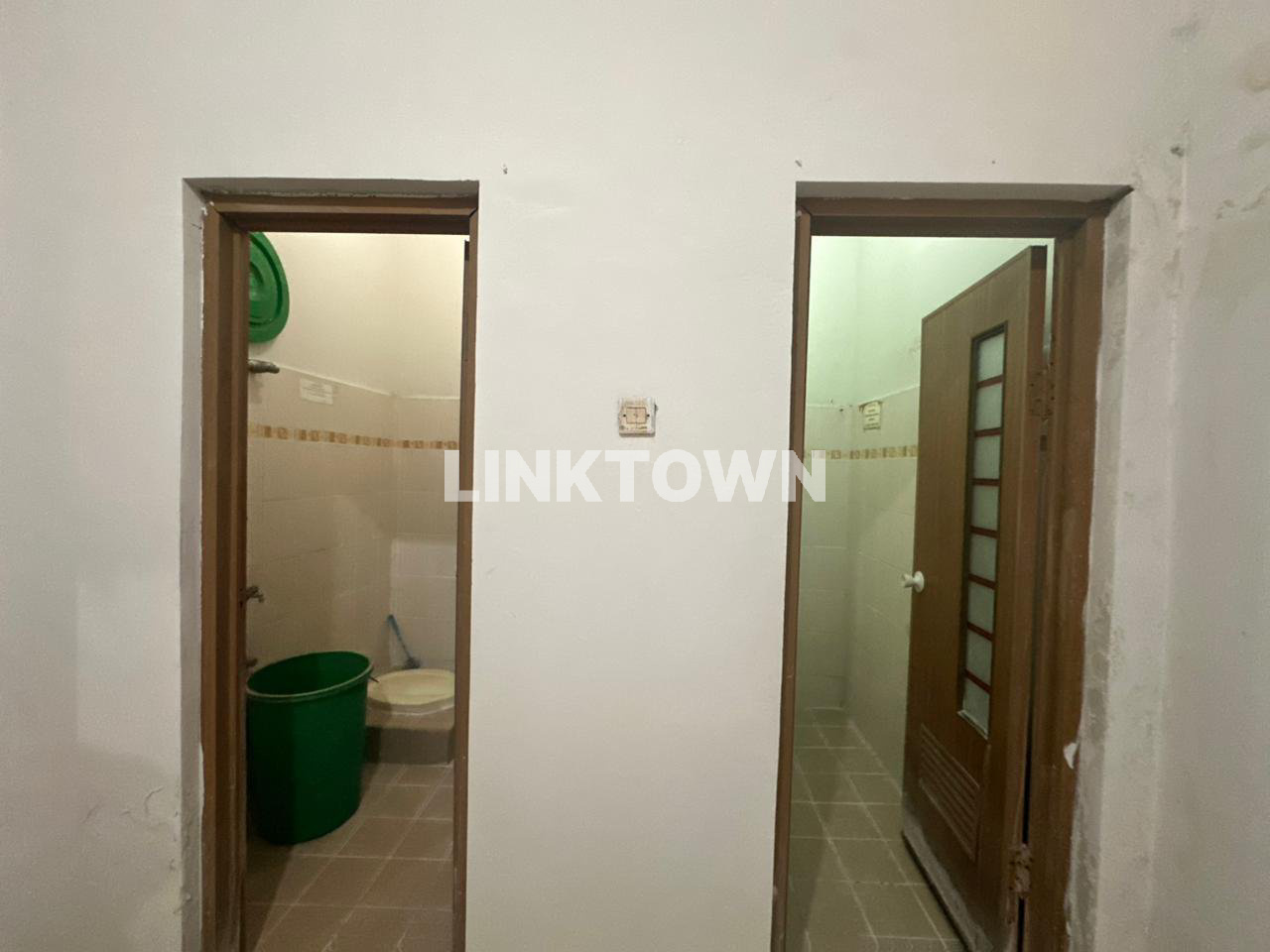 Rumah 2 Lantai Lokasi Sangat Strategis di Pakis Tirtosari Surabaya