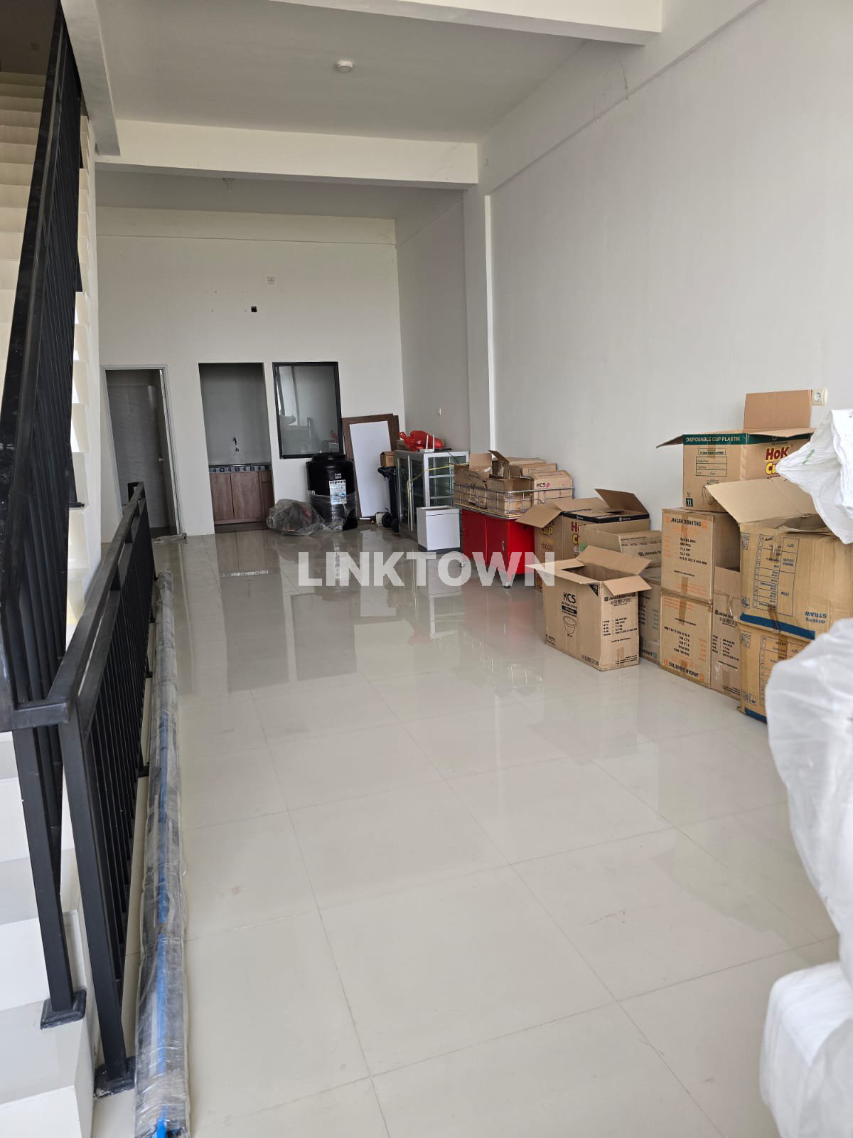 Ruko 3 Lantai Murah Lokasi Sangat Strategis di Eastern Park Surabaya