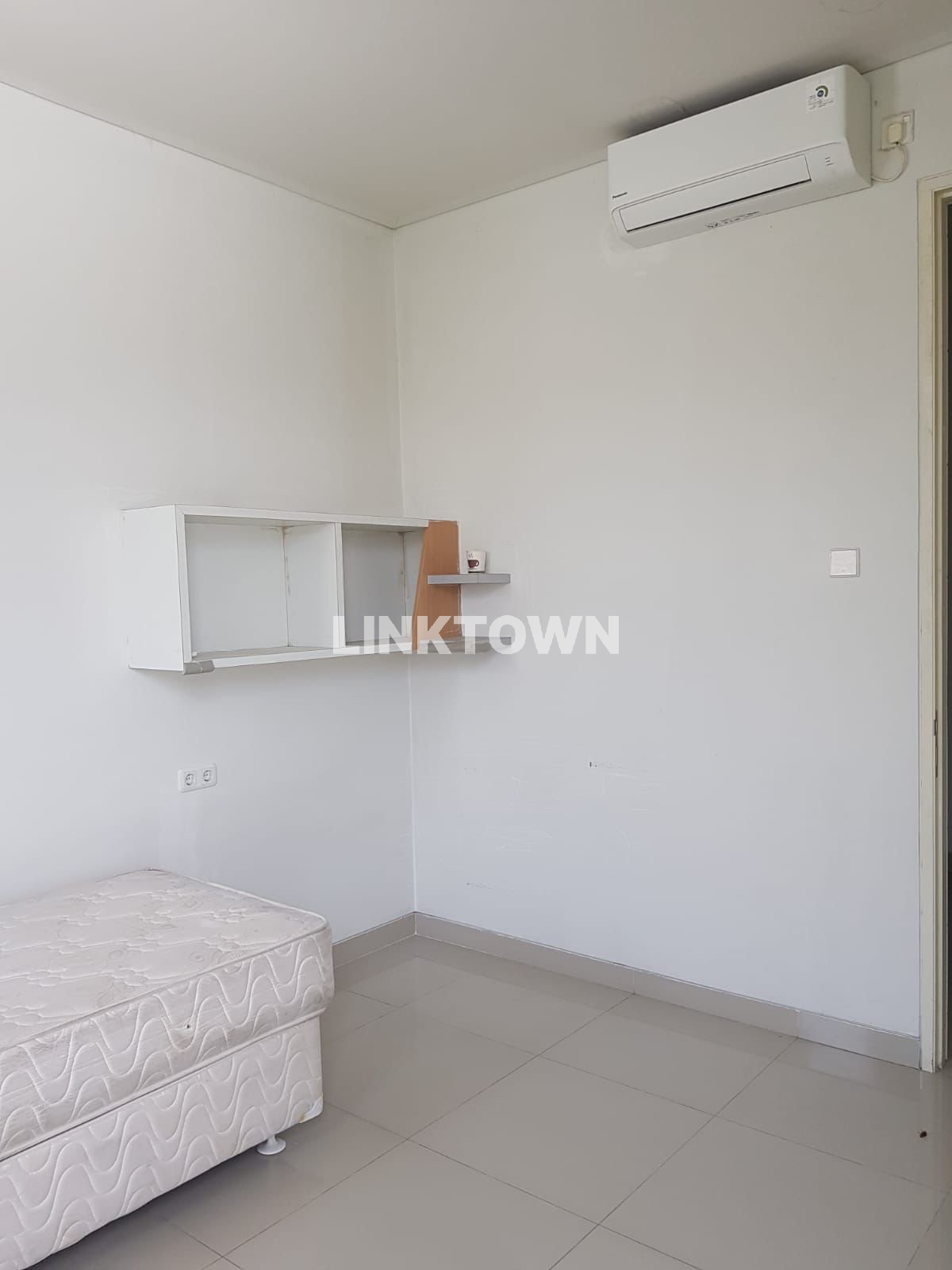 Full Furnished Rumah 2 Lantai di Wisata Bukit Mas 2 Surabaya