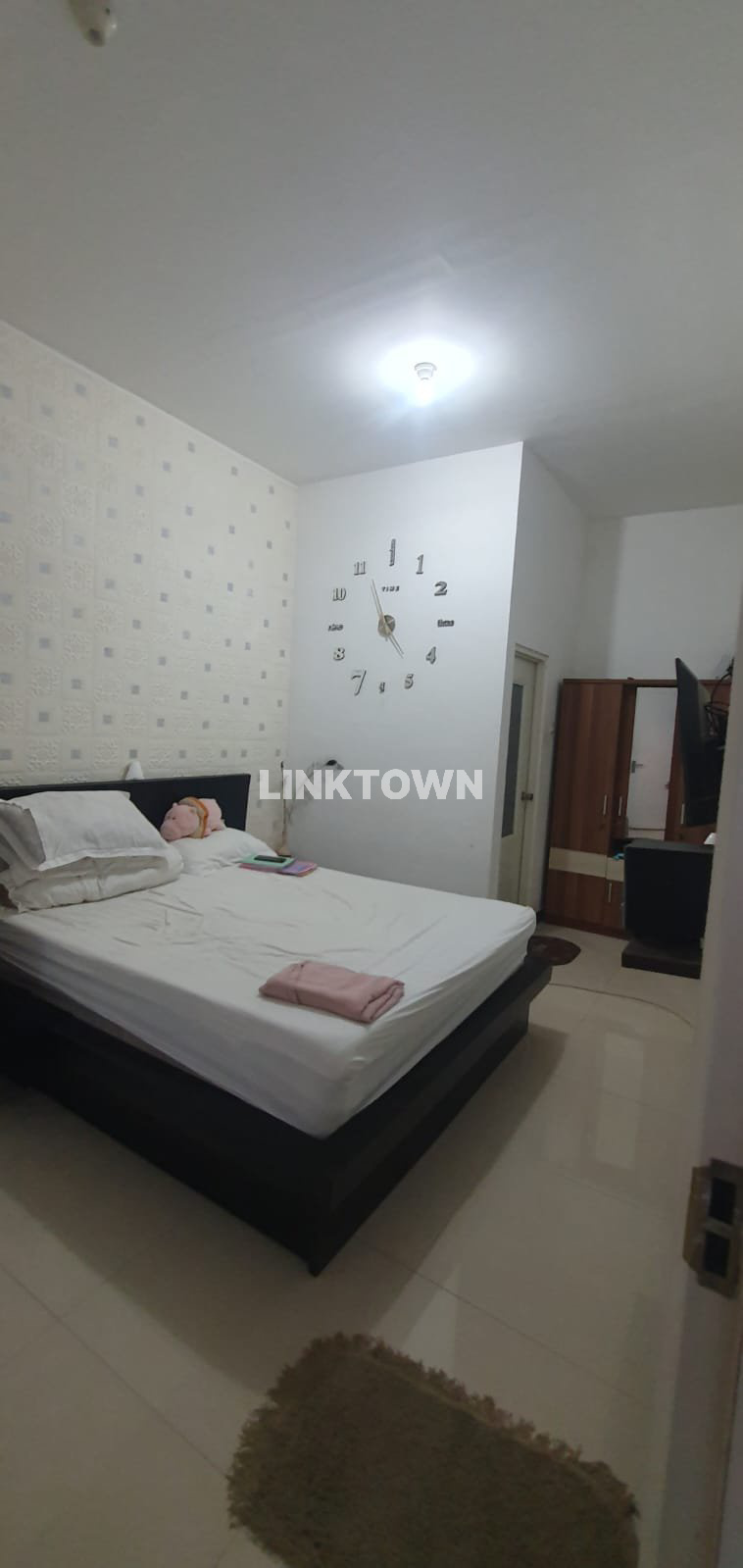 Termurah Rumah 3 Lantai di De Alamuda Residence Wiyung