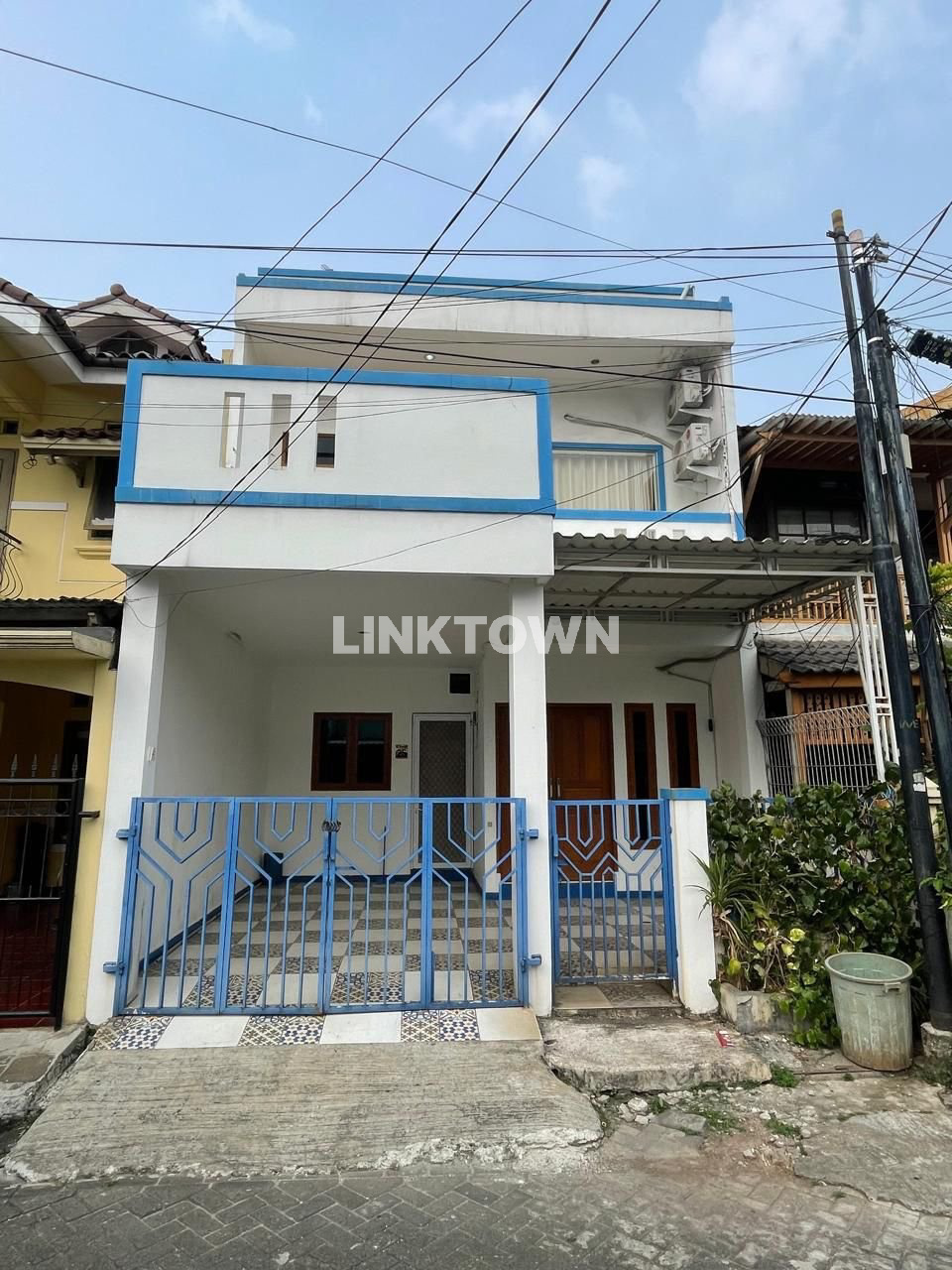 Rumah tingkat di BINTARO sektor 4