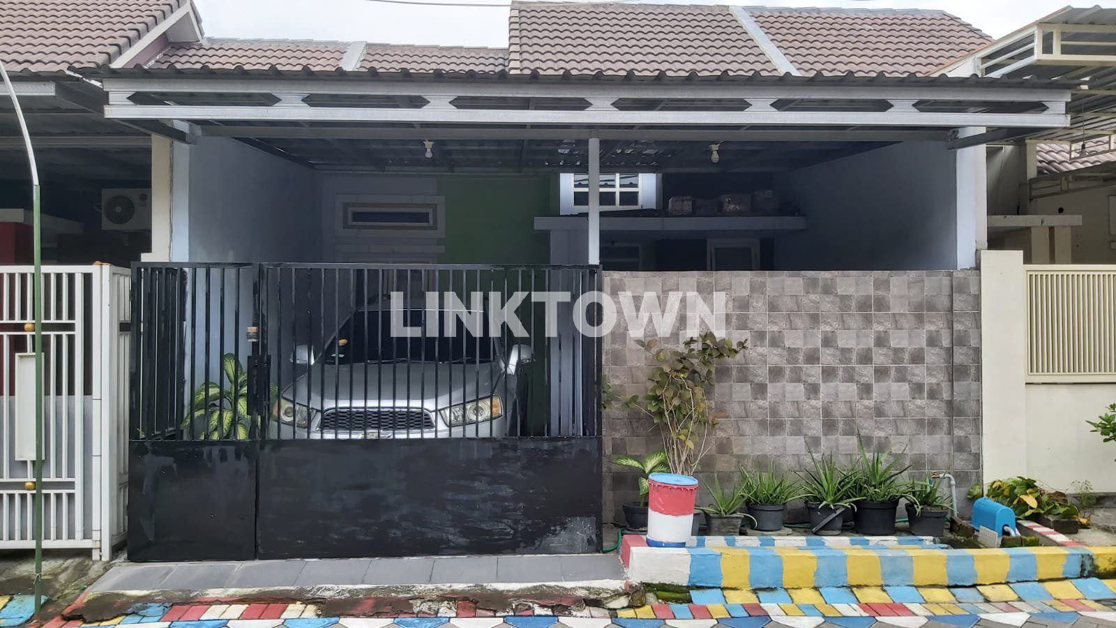 Harga Dibawah Pasaran Rumah Strategis di Graha Kota Sidoarjo