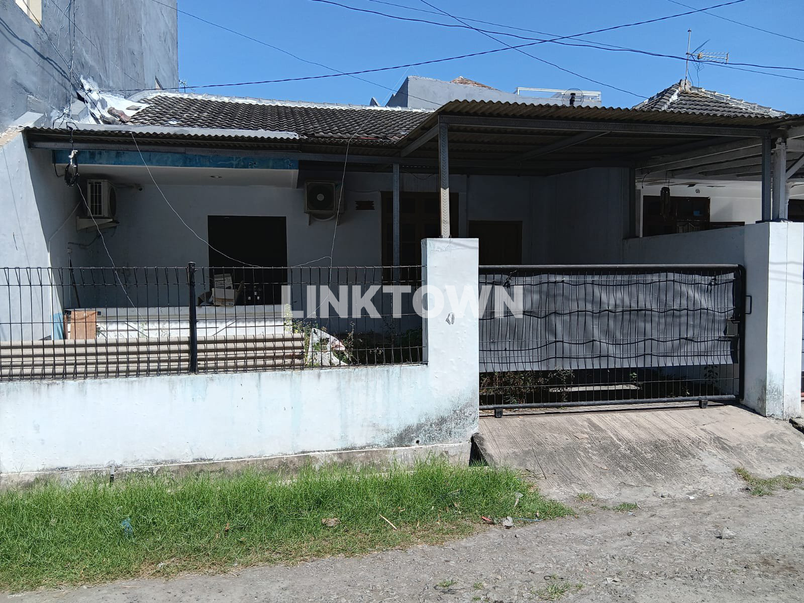 Rumah 1 Lantai Harga di Bawah Pasaran bisa Nego di Darmo Permai Selatan Surabaya Barat