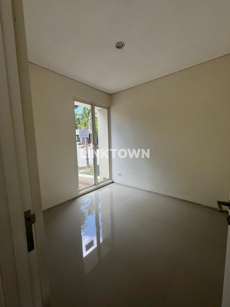 Dijual Cepat dan Murah Rumah di Northwest Park Citraland