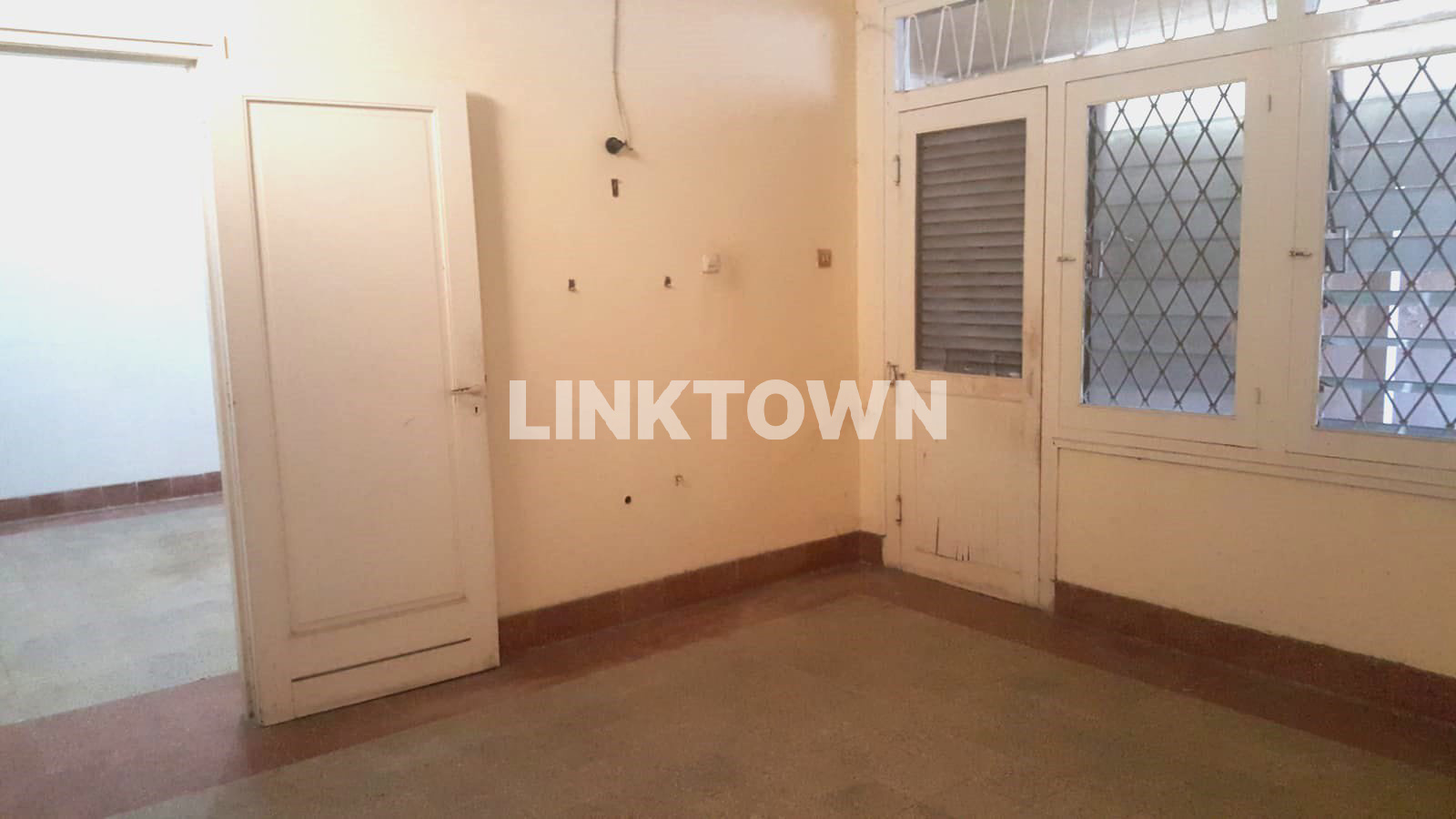 Disewakan Rumah 1 Lantai di Jalan Kinabalu Sawahan Surabaya