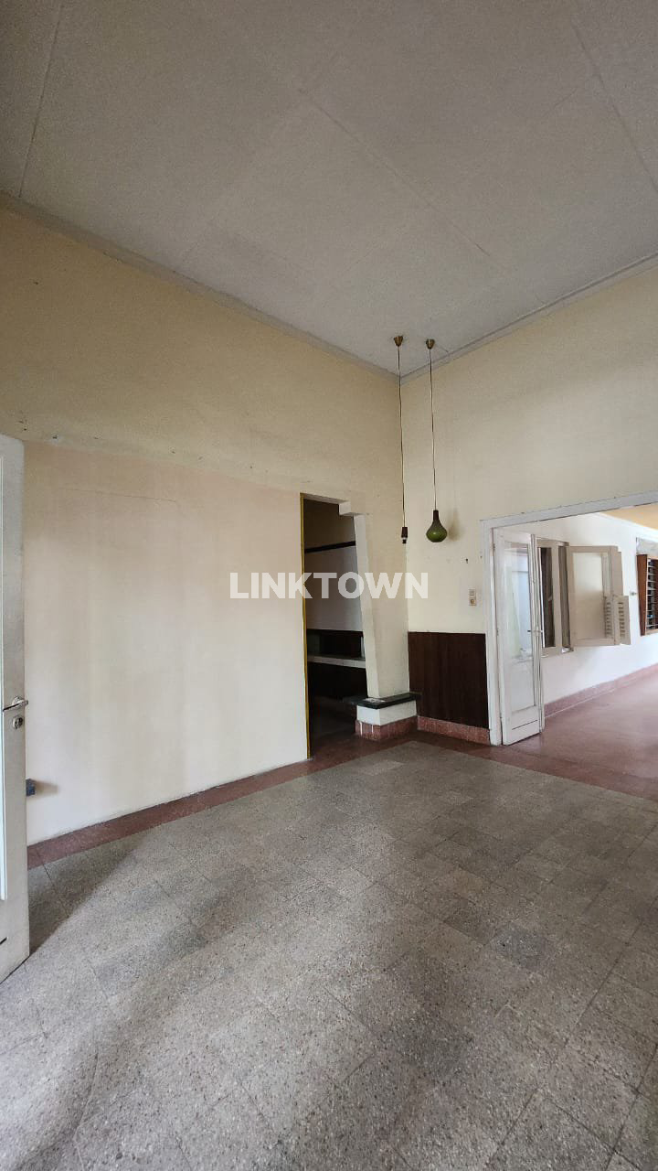 Disewakan Rumah 1 Lantai di Jalan Kinabalu Sawahan Surabaya