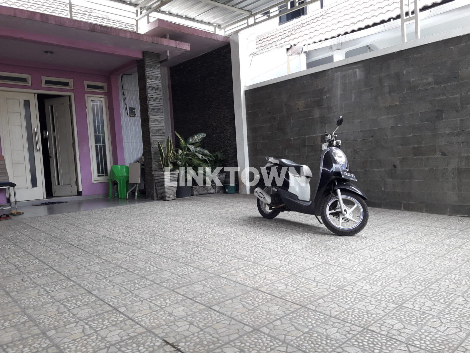 Rumah Usaha 2 Lantai Paling Murah Harga Nego di Patemon Surabaya