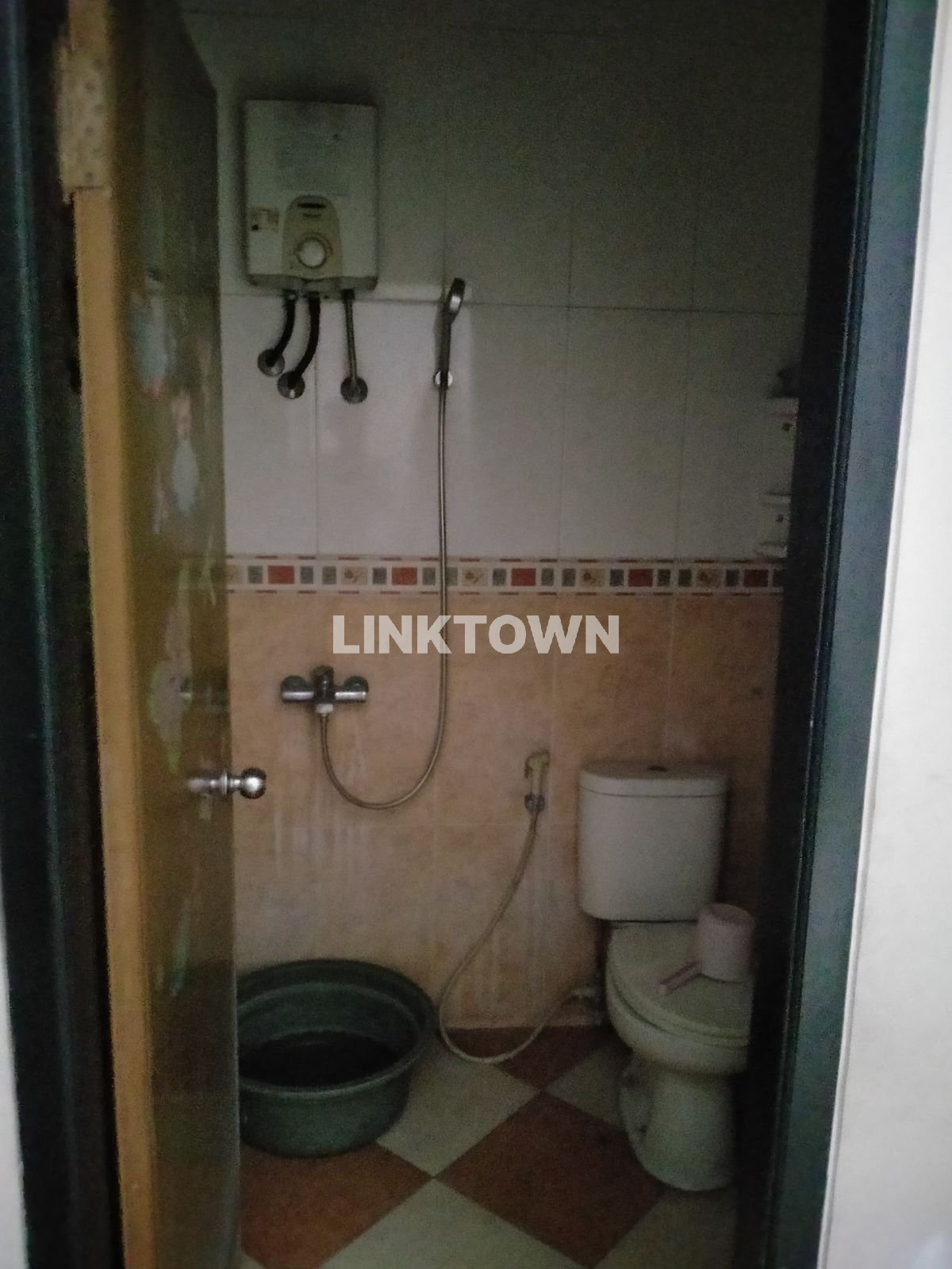 Harga bisa Nego Rumah Lokasi Strategis Dekat ke Lippo Mall di Pondok Mutiara