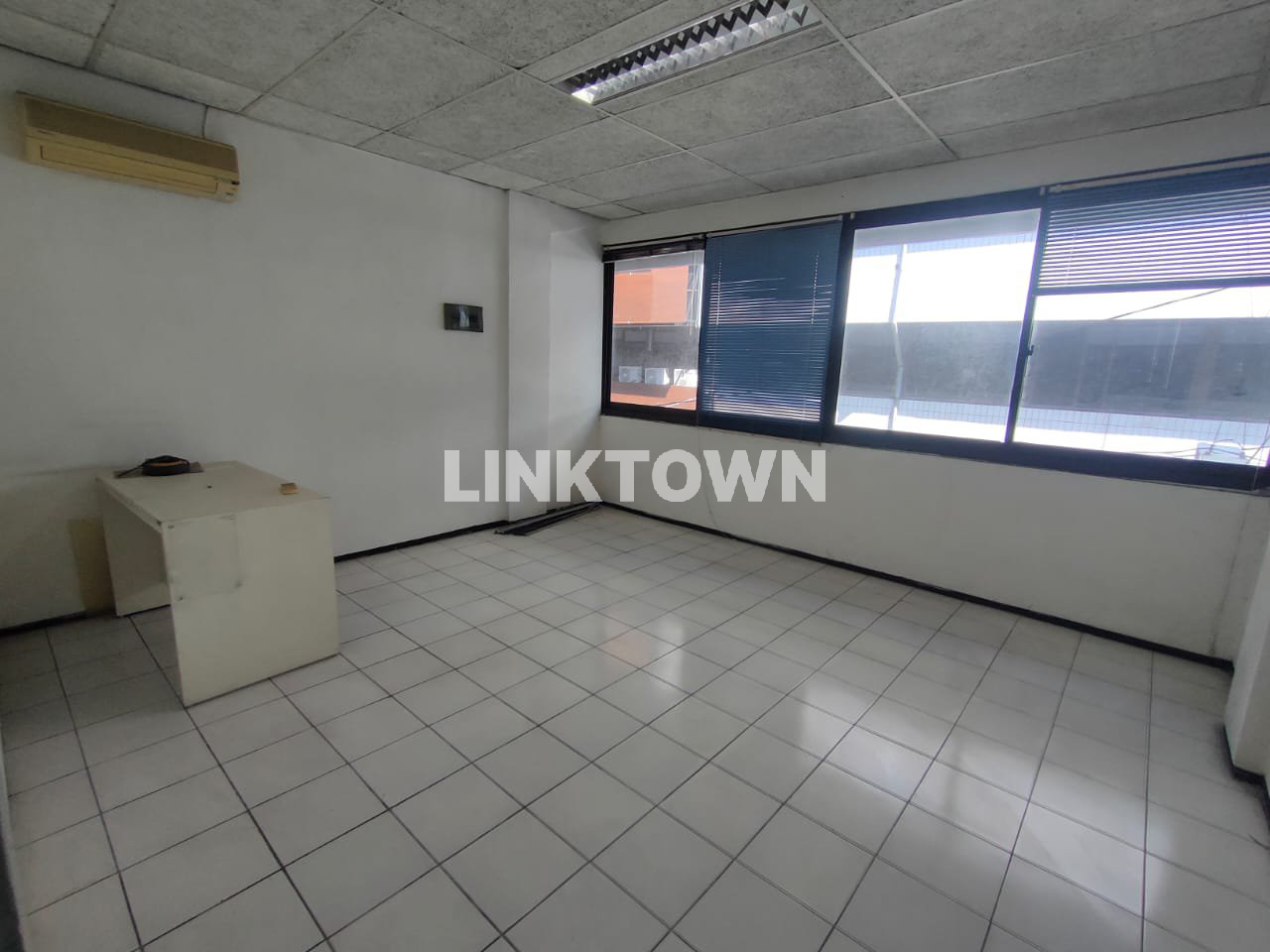 Ruko 4 Lantai Murah Cocok untuk Usaha atau Kantor di Bratang Binangun Surabaya Dekat Ngagel