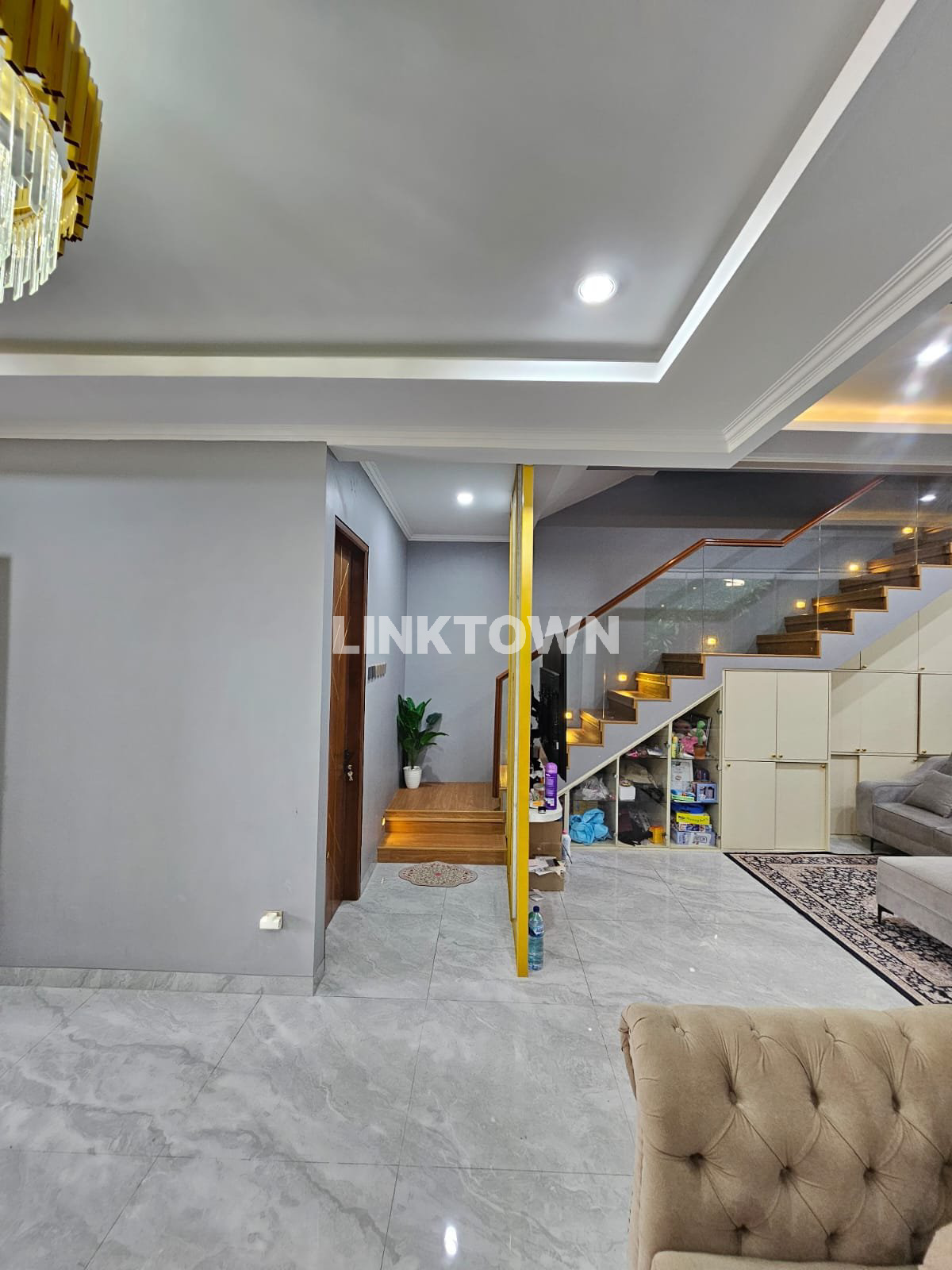 Beast Deal!!! Nego Cepat Rumah Siap Huni Furnish Eksklusif di Lavesh