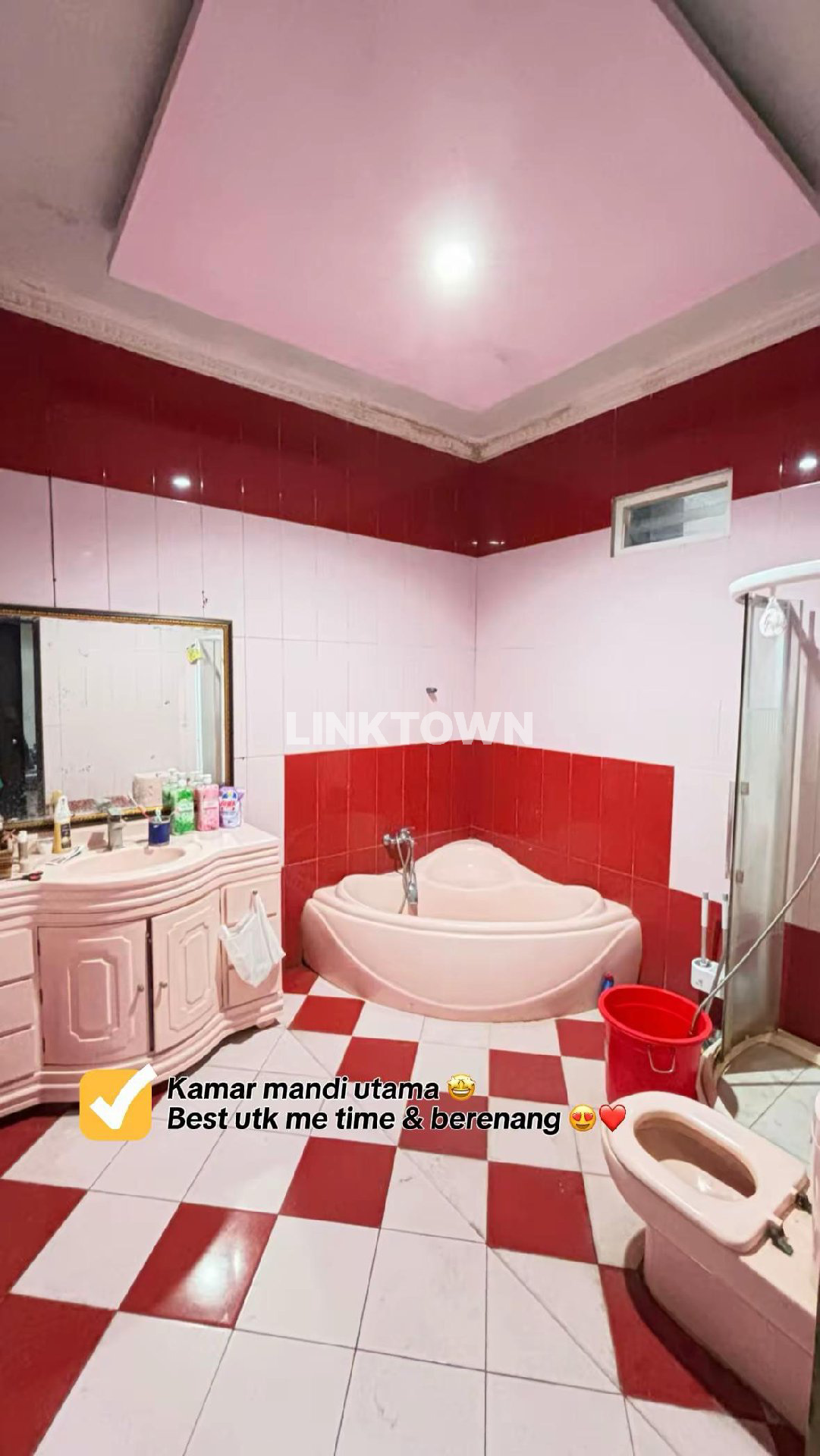 Rumah Semi Furnished di Pondok Candra Surabaya Dekat Akses Tol Juanda