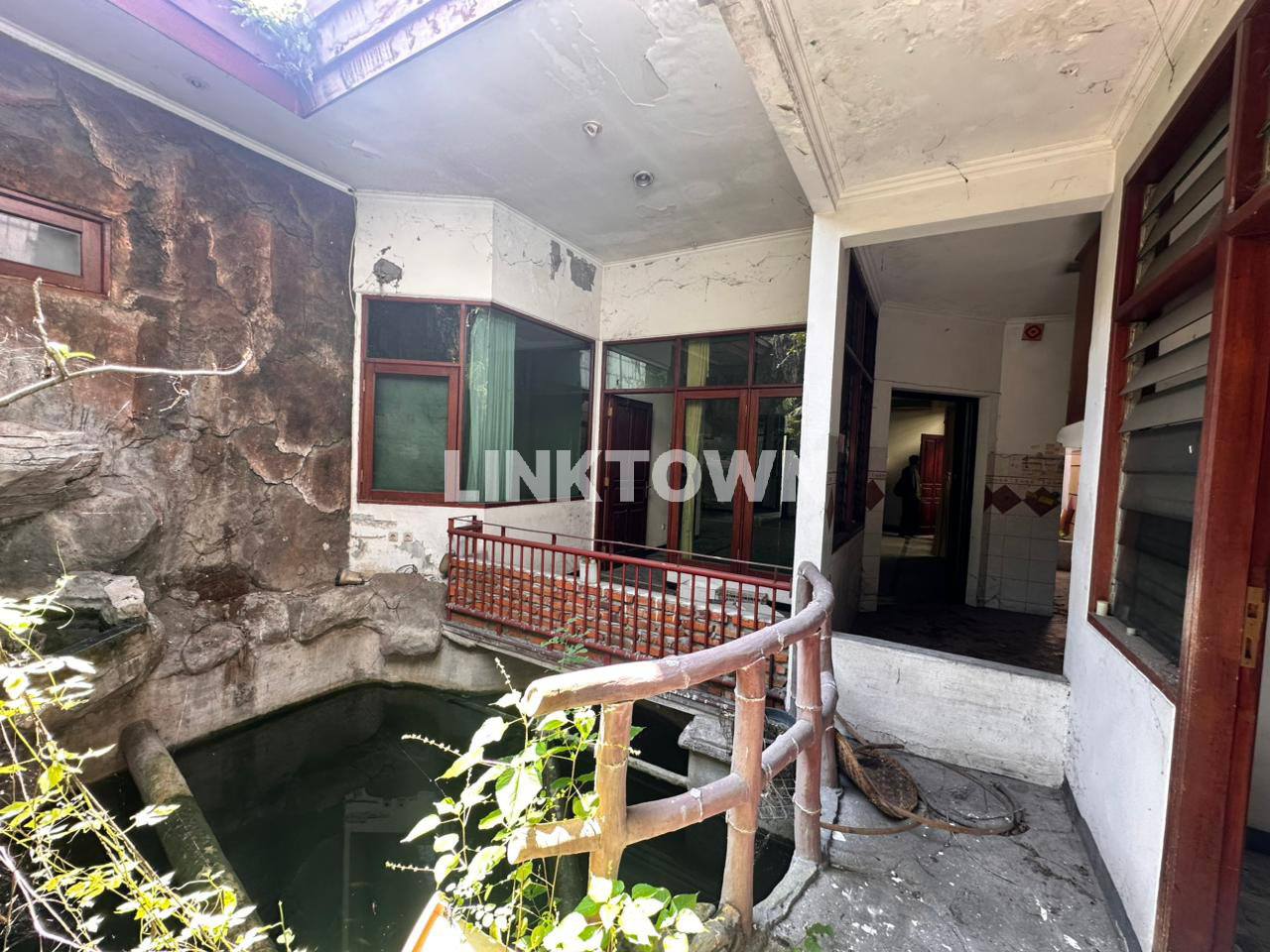 Rumah Dibawah Harga Pasaran Rumah Kupang Baru Surabaya Barat