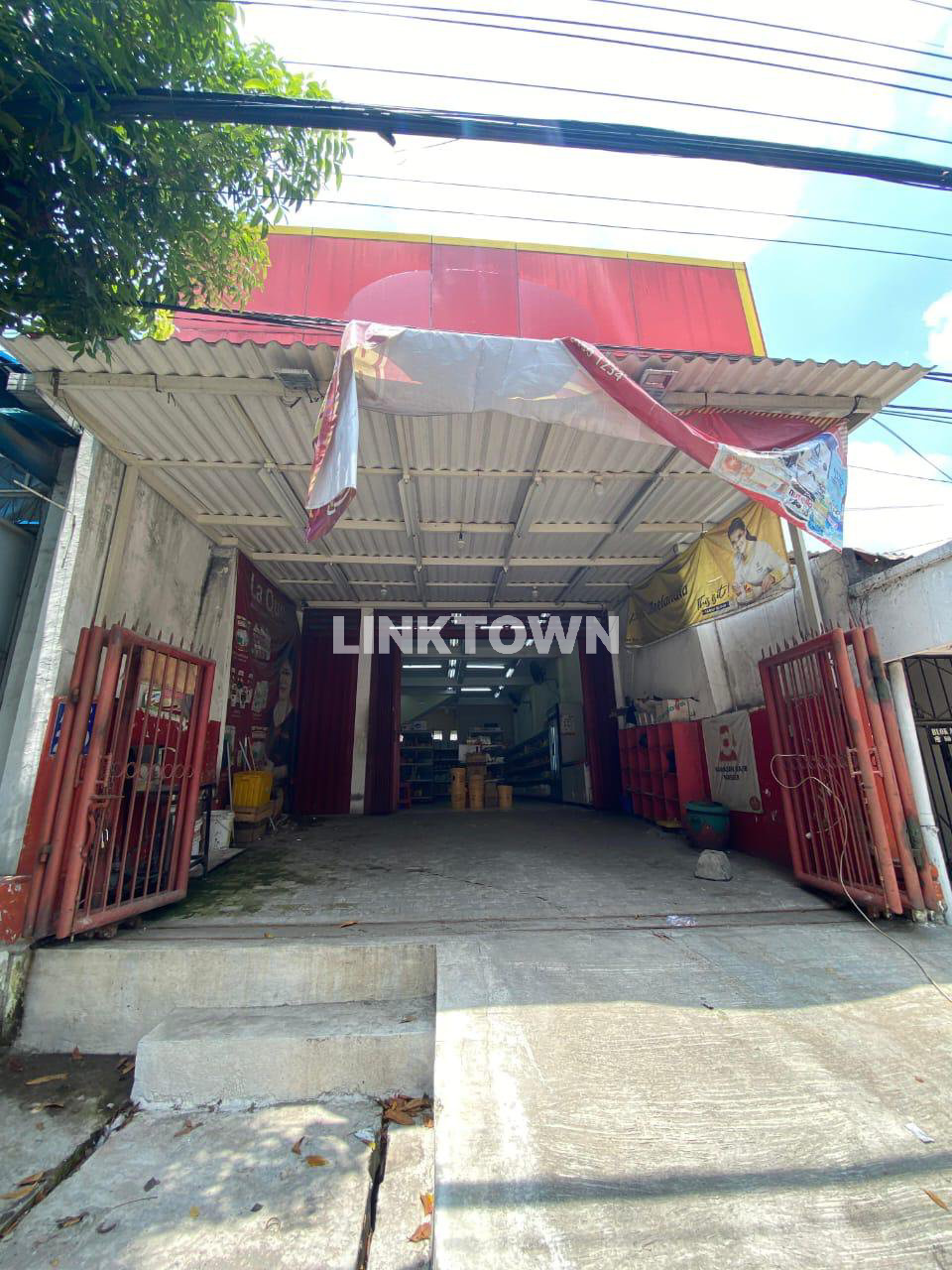 Dijual Ruko Semifurnished Sudah Ada Basement di Manukan Tama Surabaya Barat