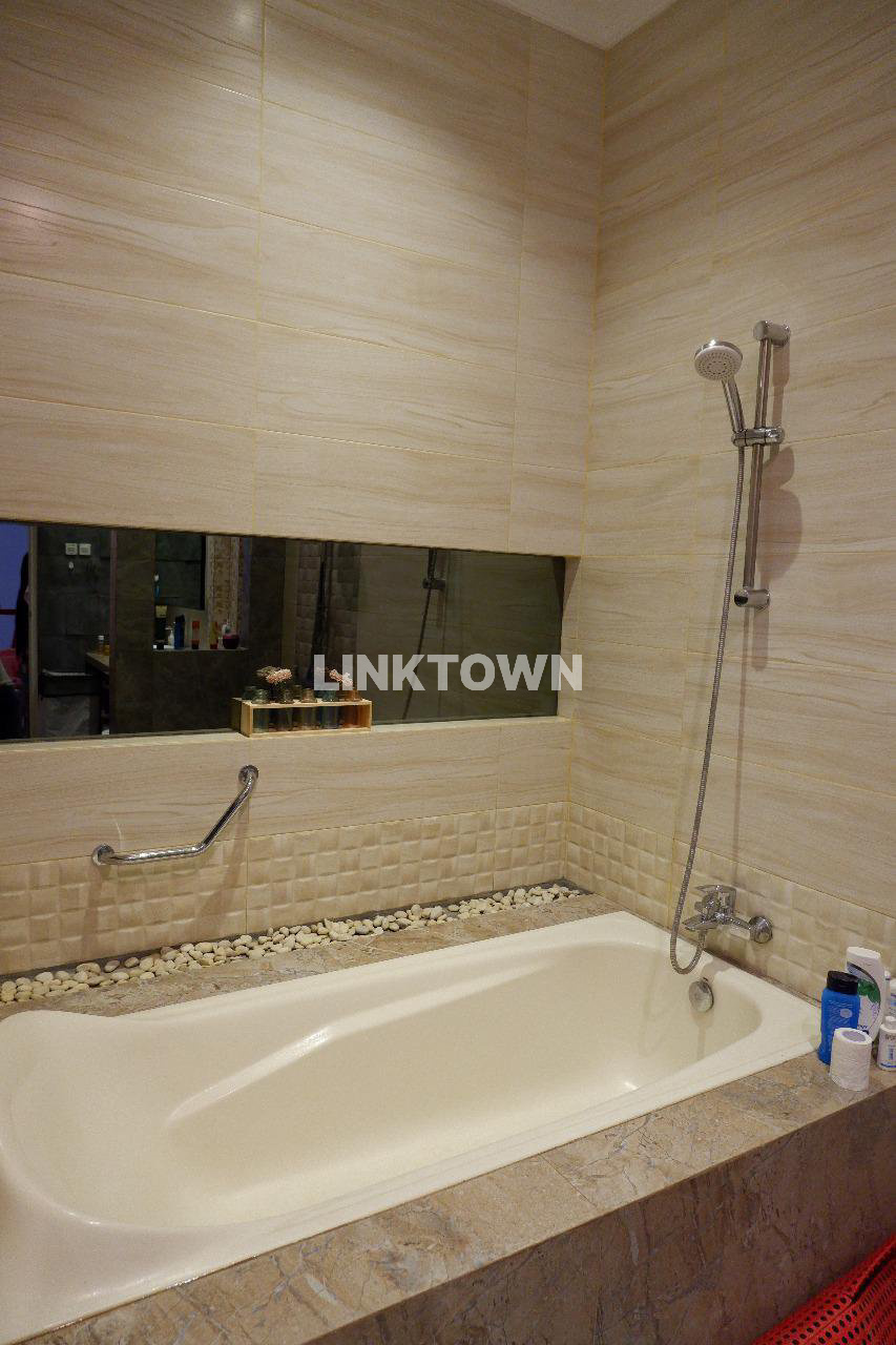 Termurah Rumah Semifurnished di Gading Indah Regency Surabaya