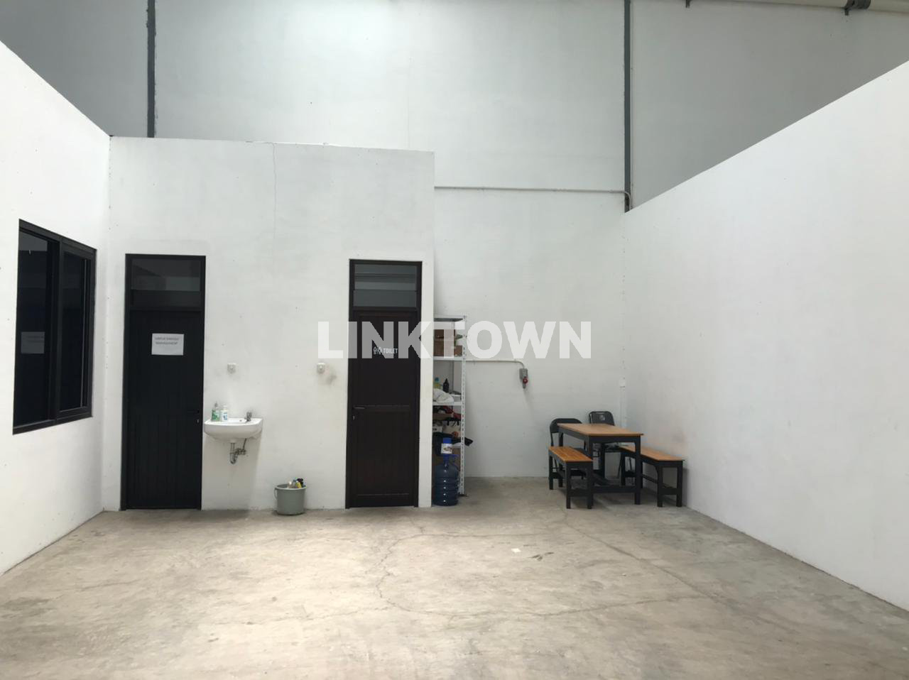 Dijual Gudang Exclusive Dekat Akses Tol di Sentral Romokalisari