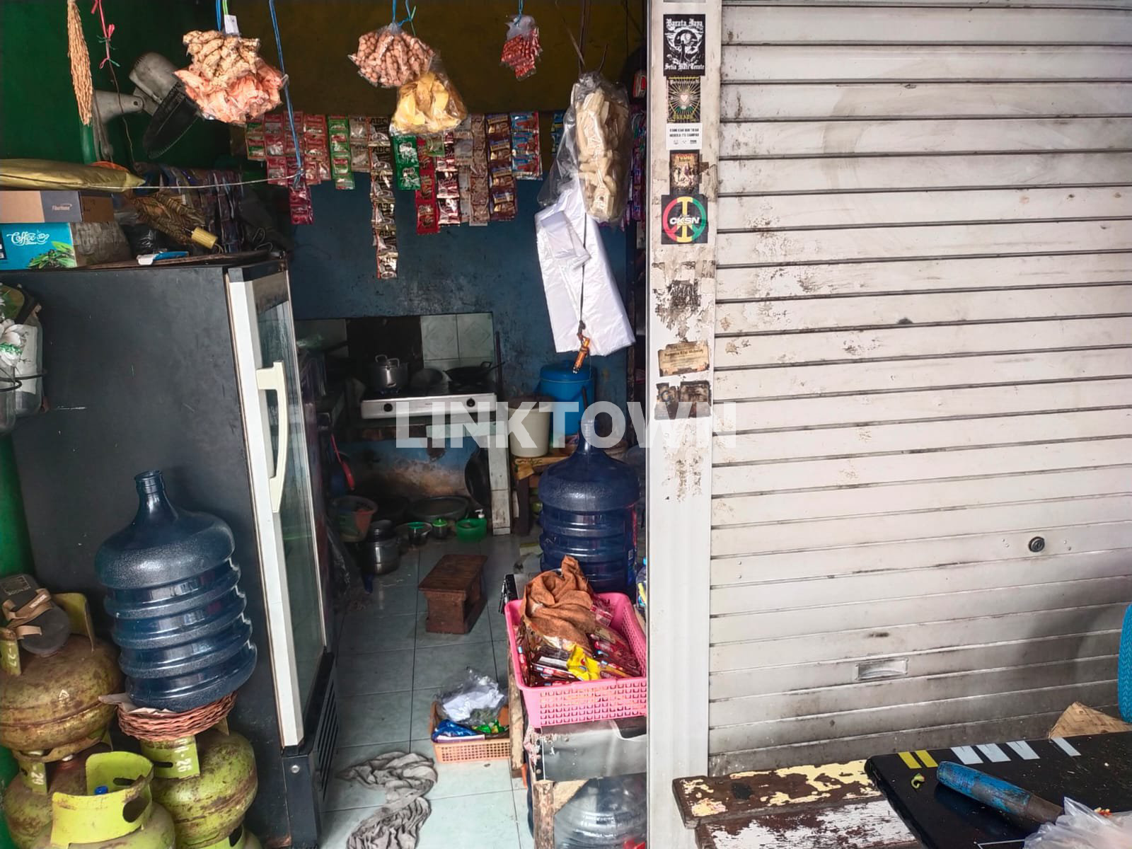 Rumah dengan Lokasi Sangat Strategis di Menur Dekat Poltekes Surabaya