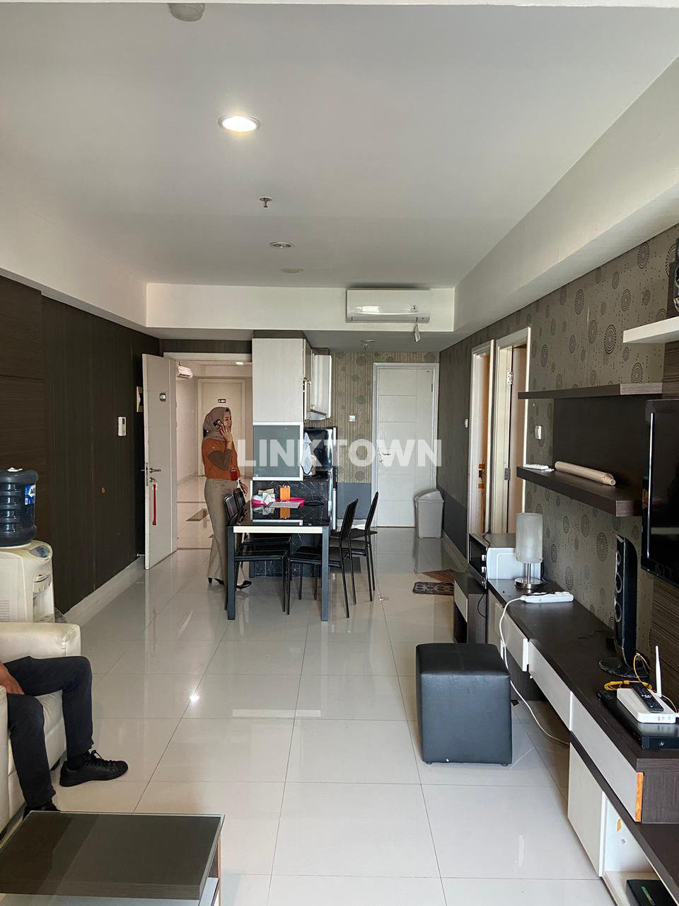 Full Furnished Apartemen Trillium 2 Br di Pusat Kota Surabaya