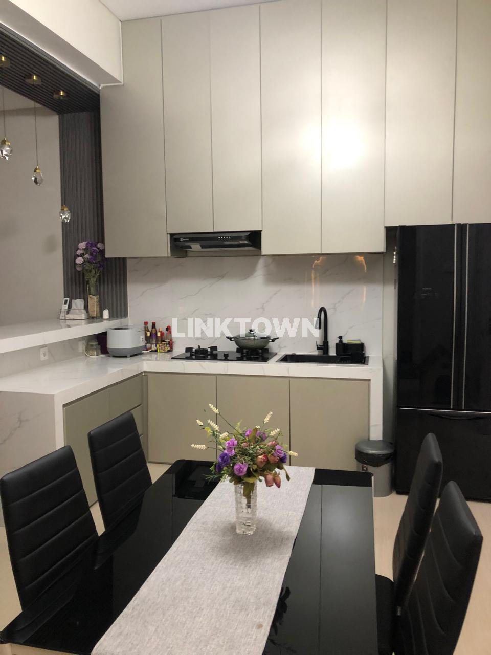 Rumah 2 Lantai Full Furnished Nego di Heavenland Park Sidoarjo Dekat Jalan Lingkar Timur