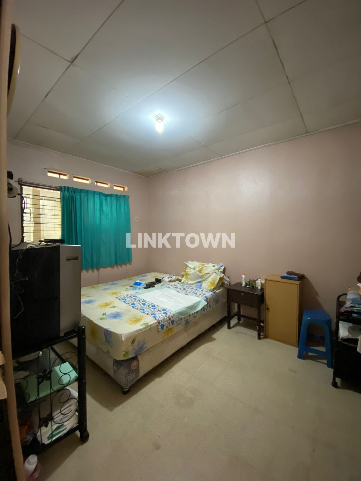 Paling Murah Rumah 1,5 Lantai Nego di Sukomanunggal Surabaya