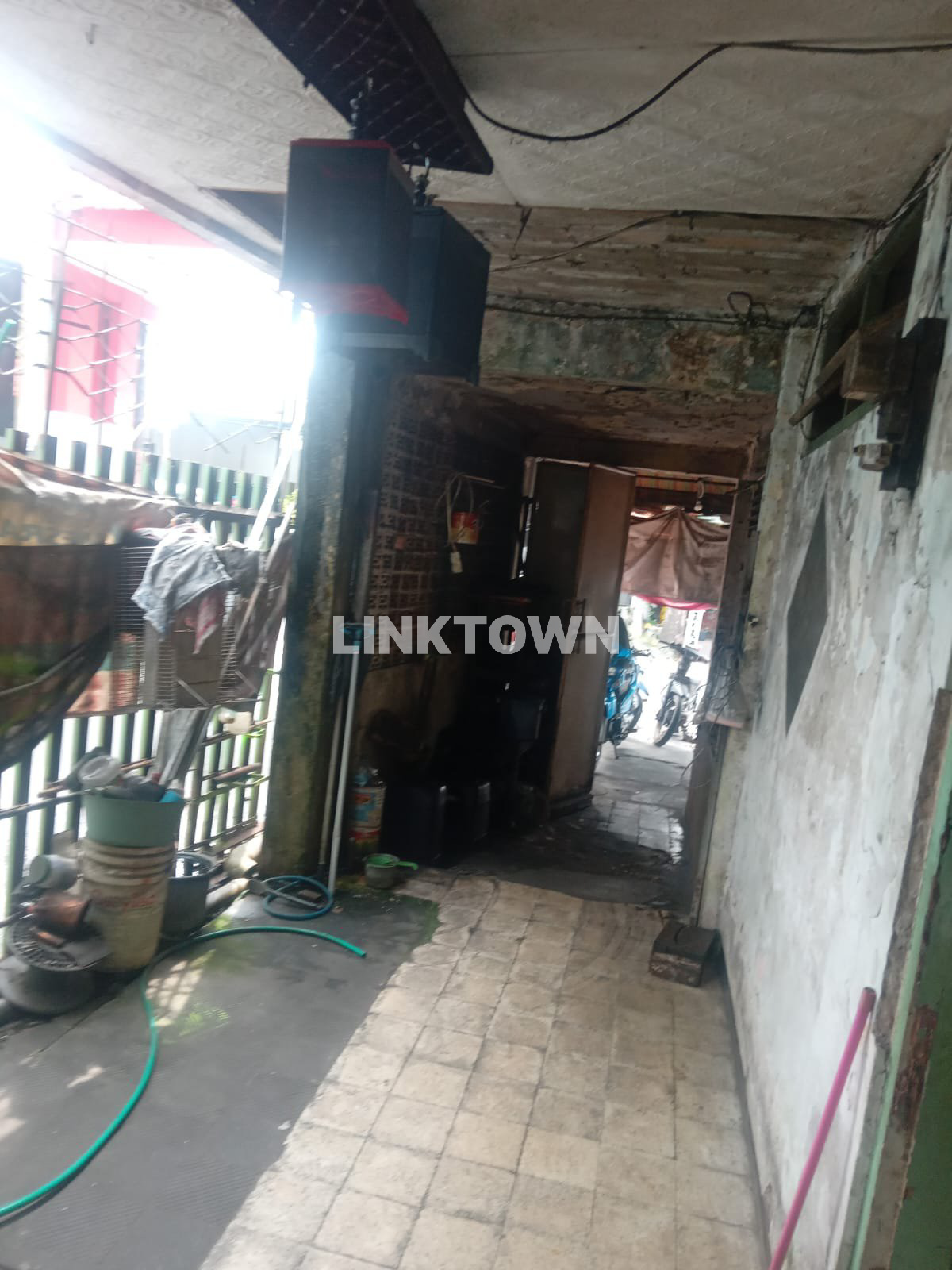 Rumah 2 Lantai Lokasi Sangat Strategis di Raya Bandulan Dekat Alun Alun Malang