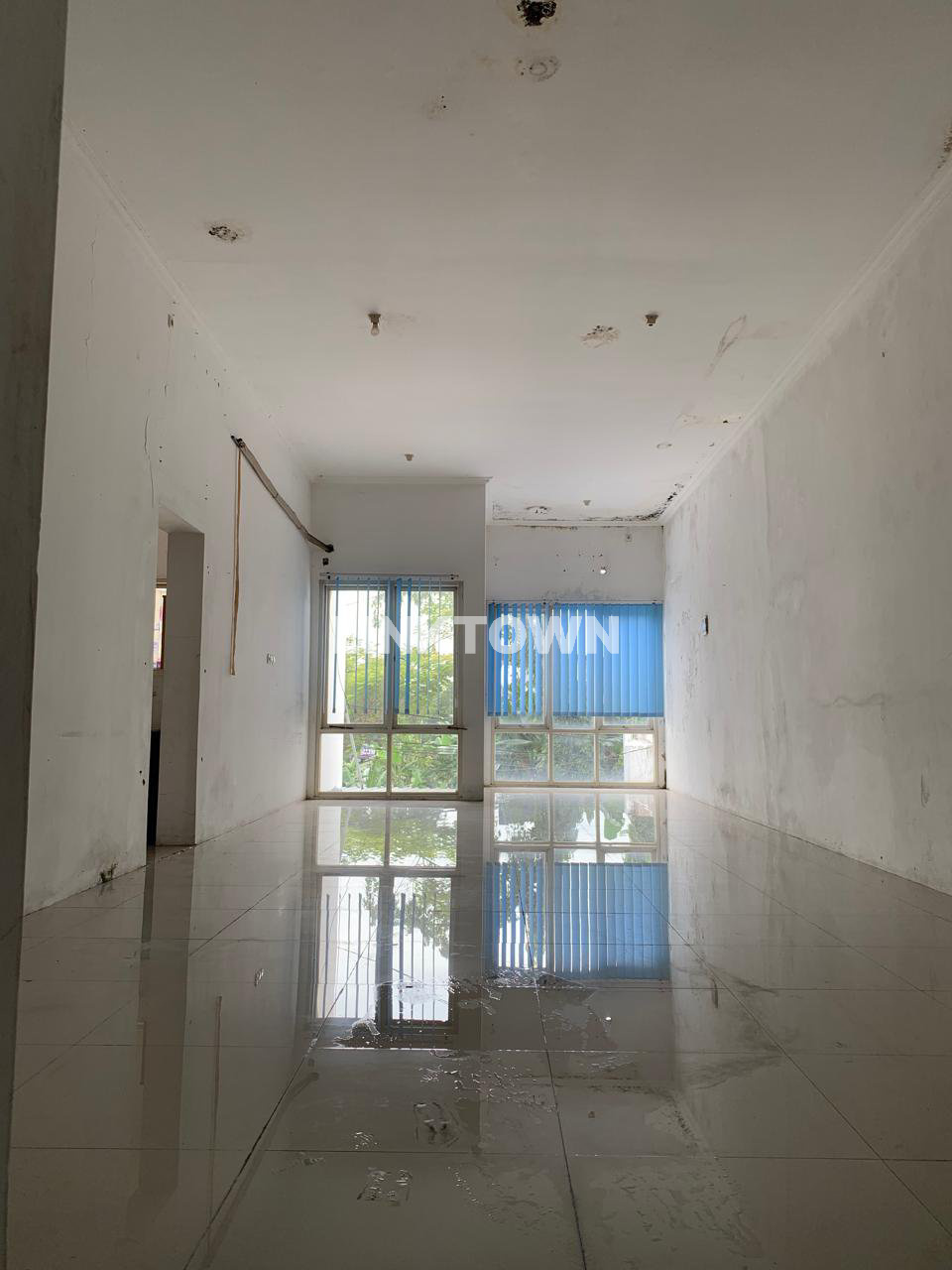 Rumah 2 Lantai Lokasi Strategis di Kahuripan Nirwana Village Selangkah ke Lippo Mall