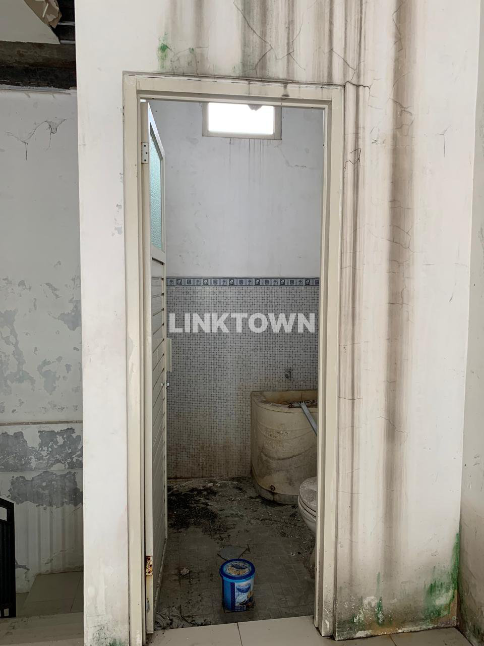 Rumah 2 Lantai Lokasi Strategis di Kahuripan Nirwana Village Selangkah ke Lippo Mall