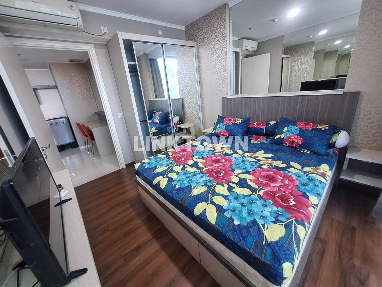 Disewakan Type 1 Br Apartemen Surabaya Barat di Ciputra World Dekat ke Gerbang Tol Kota Satelit
