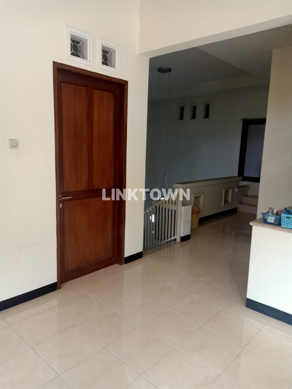 Dijual Rumah 2 Lantai di Mojo Kidul Pusat Kota Surabaya Dekat Stasiun Gubeng