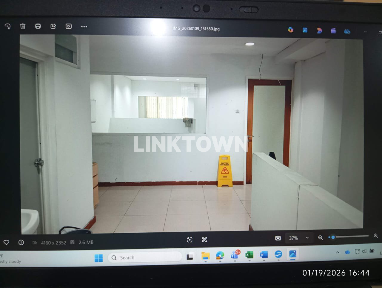 Dijual Kantor 2 Lantai Cocok untuk Usaha Dekat Aksea Tol di Pedurungan Semarang