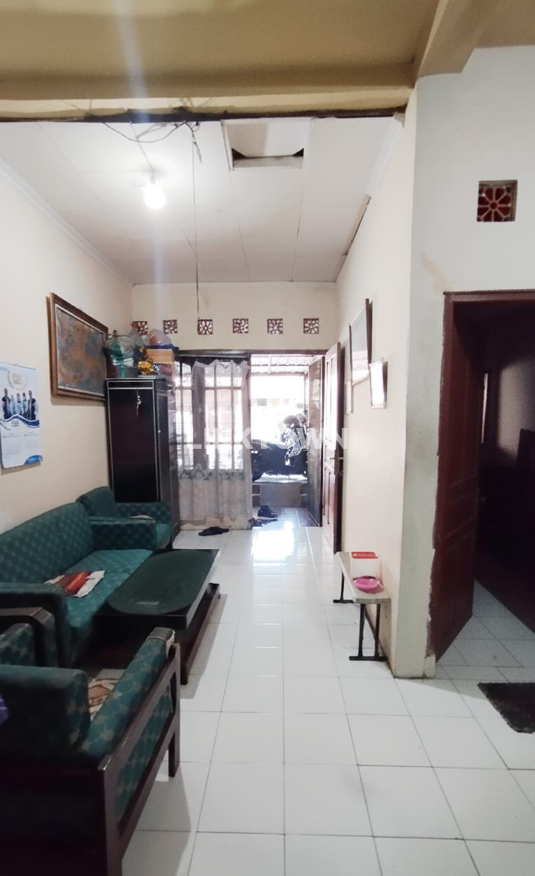 Dijual Kos 2 Lantai di Tlogosari Semarang Dekat dengan Sekolah, Universitas, dan Tempat Ibadah
