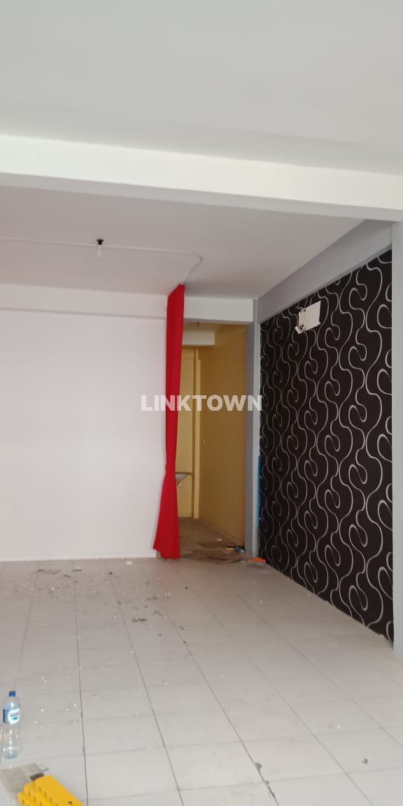 Disewakan Ruko 3,5 Lantai Lokasi Strategis di Panjang Jiwo Surabaya