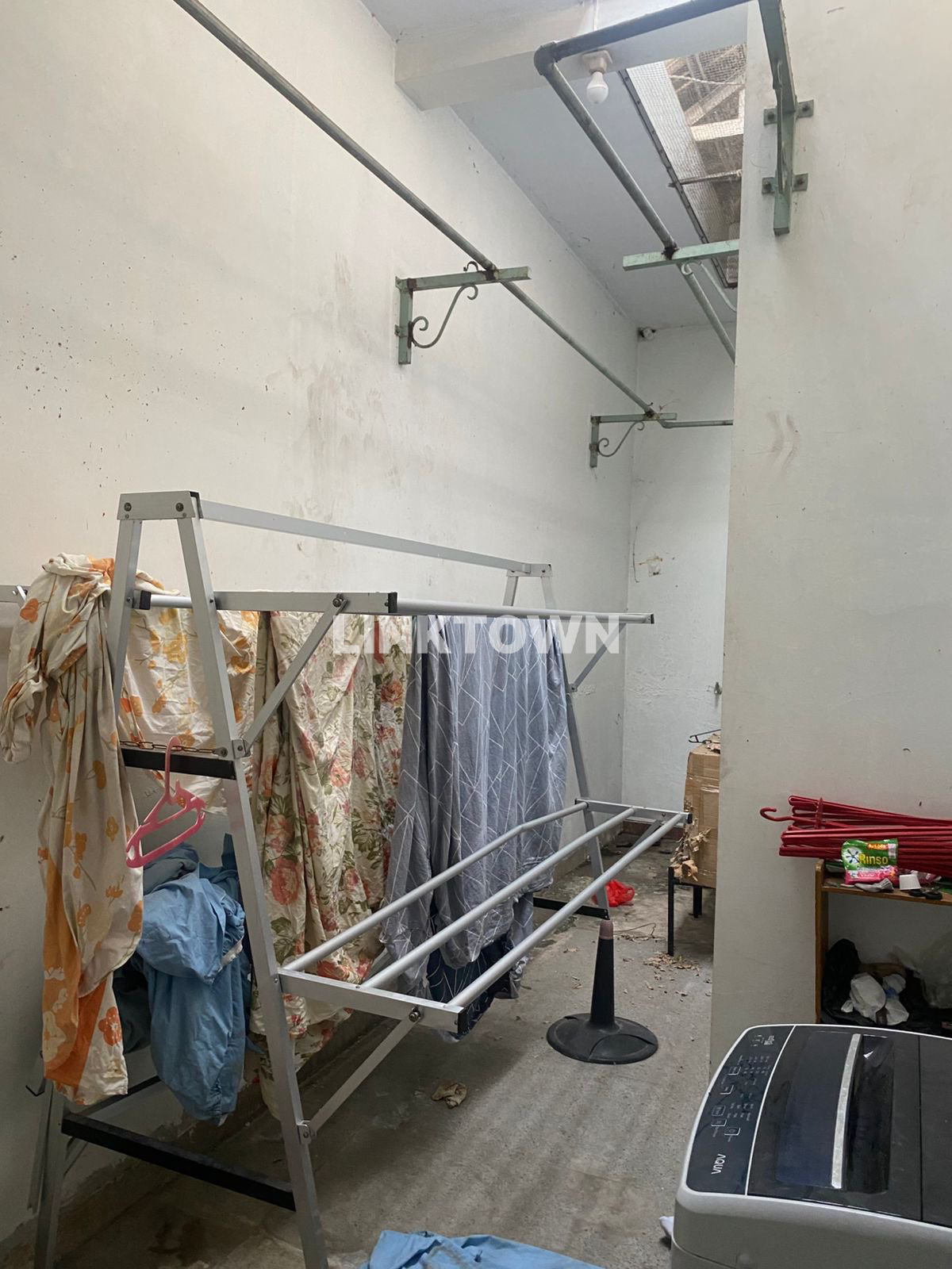 Rumah 2 Lantai Nego di Sektor 10 Solo Baru Lokasi Strategis