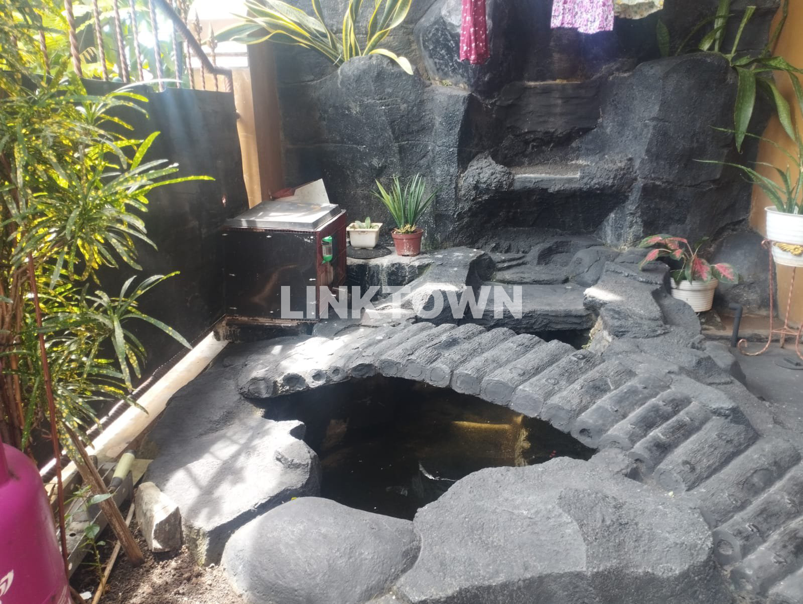 Rumah Posisi Hook di Perum Permata Puri Ngaliyan Dekat Pusat Pergudangan dan Industri