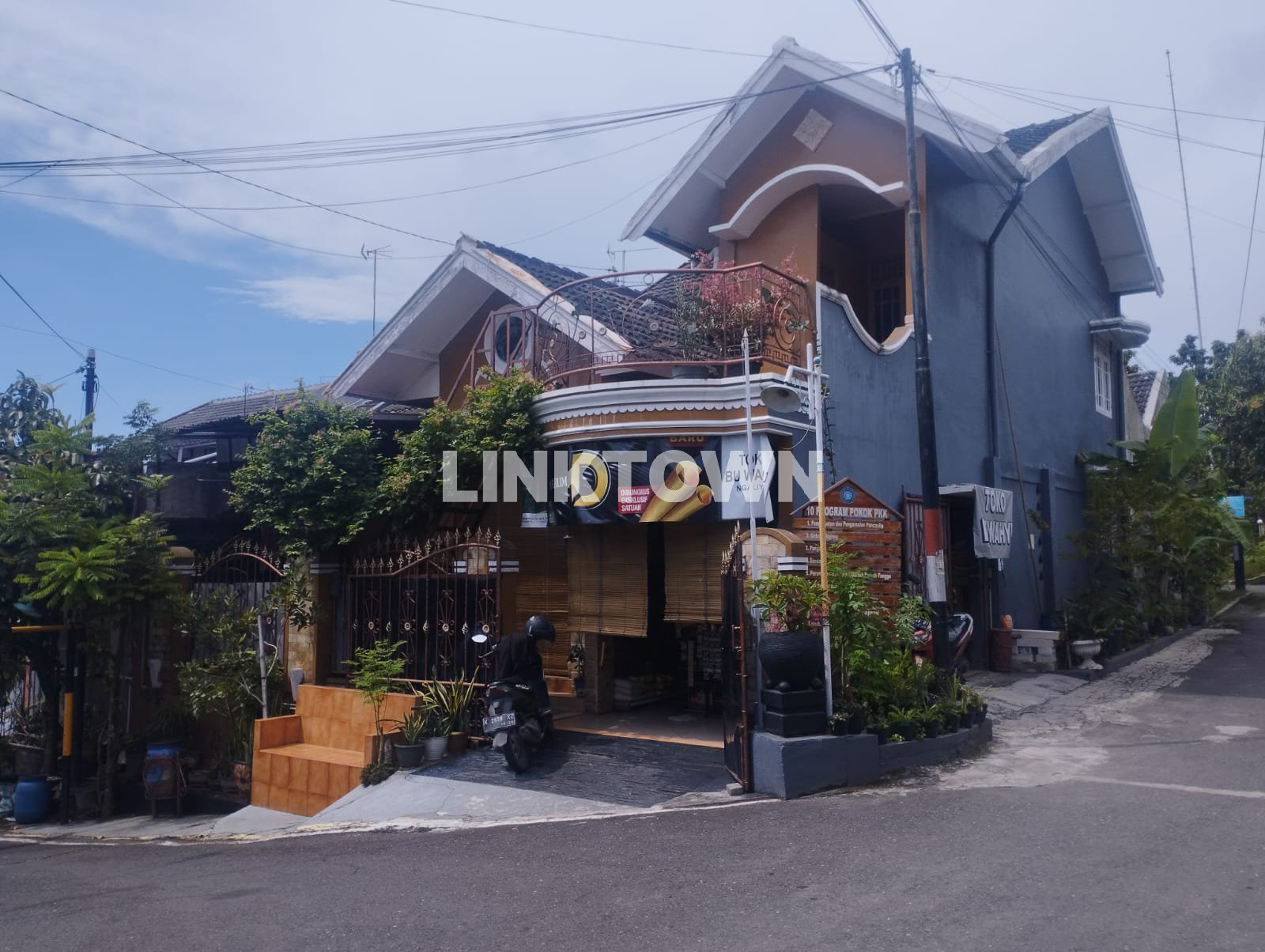 Rumah Posisi Hook di Perum Permata Puri Ngaliyan Dekat Pusat Pergudangan dan Industri