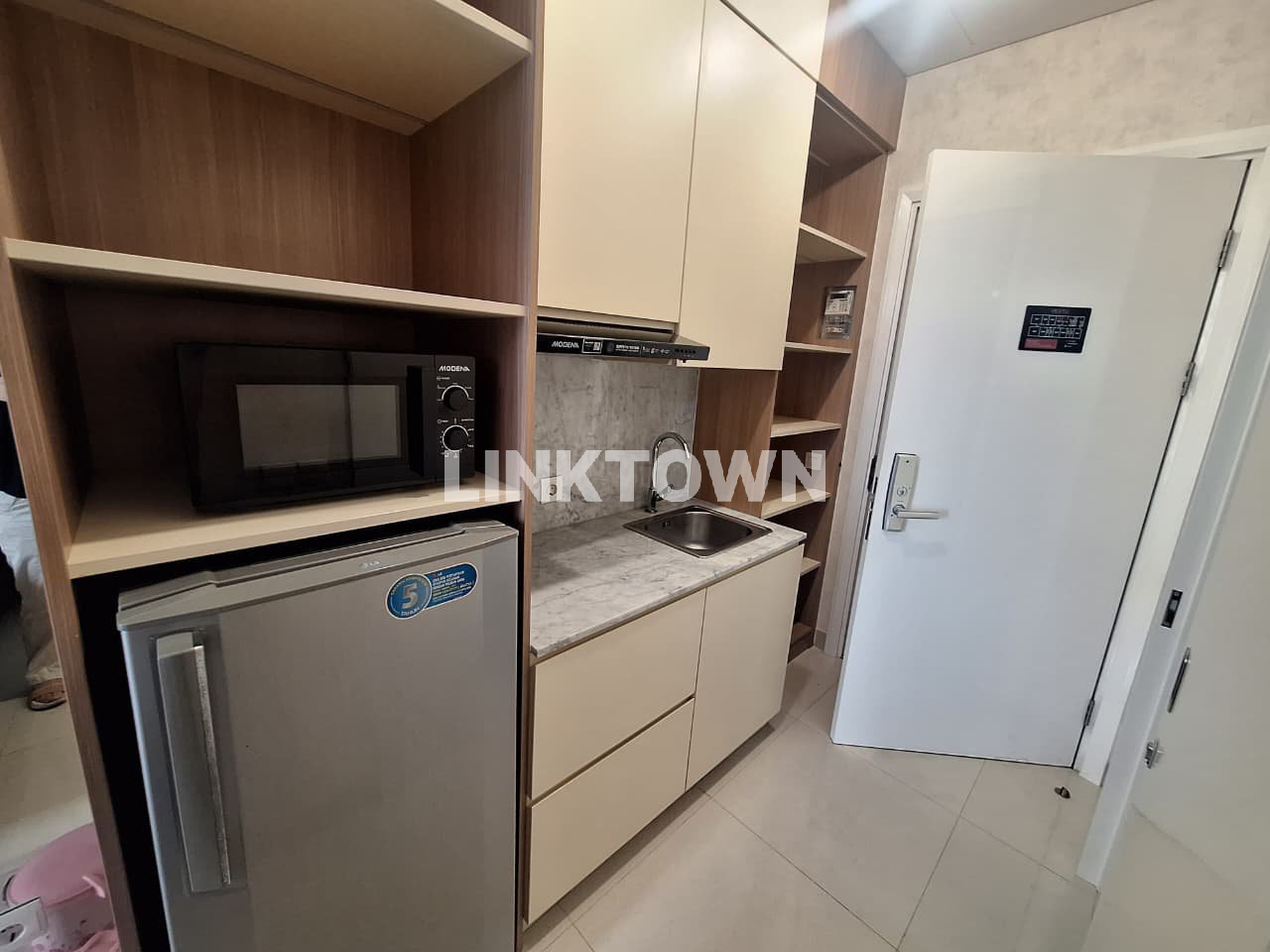 Disewakan Murah Apartemen Siap Huni di Apartemen Ciputra World Surabaya