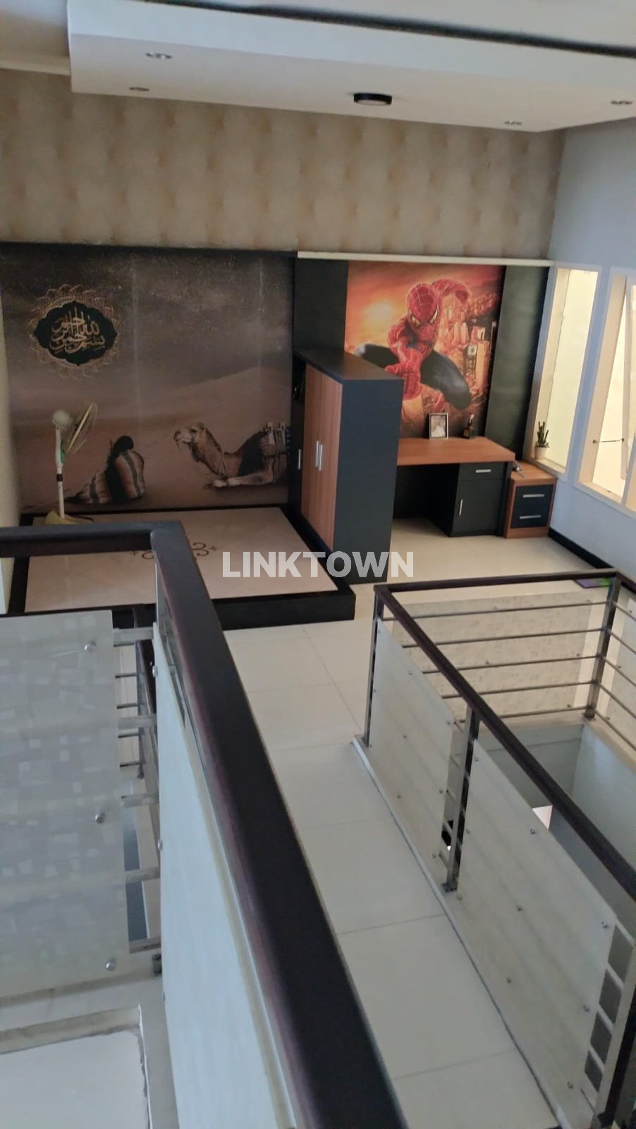 Hunian Modern 2 Lantai di Kawasan Perum Gunungsari Indah Surabaya