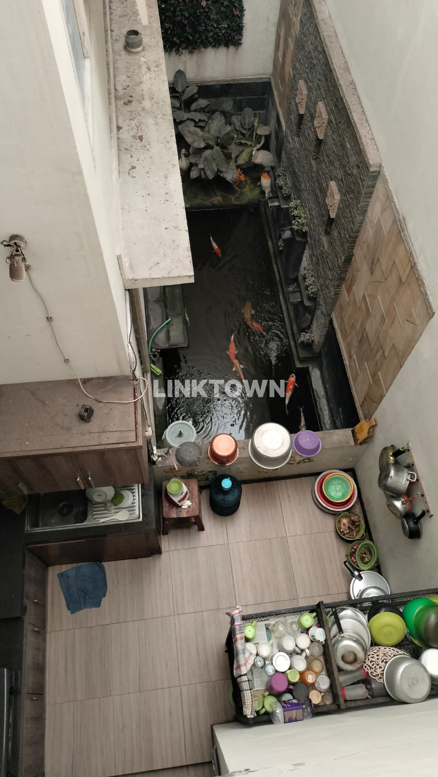 Hunian Modern 2 Lantai di Kawasan Perum Gunungsari Indah Surabaya