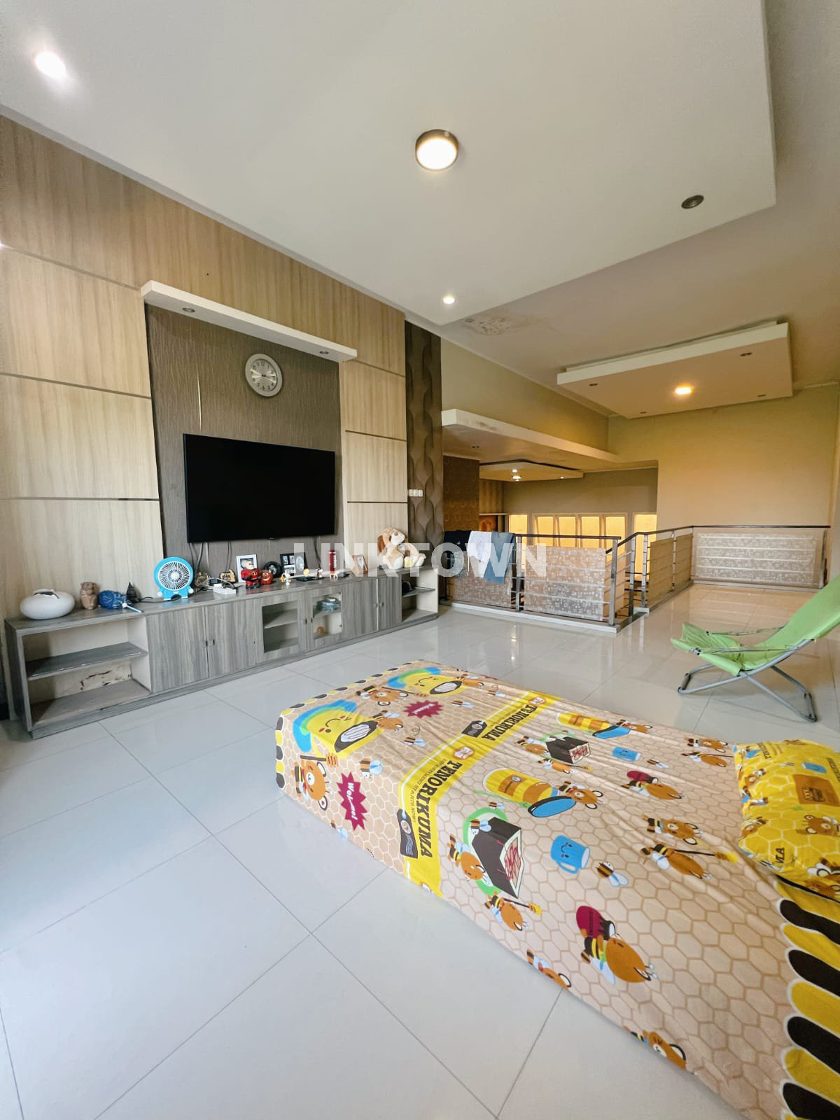 Hunian Modern 2 Lantai di Kawasan Perum Gunungsari Indah Surabaya