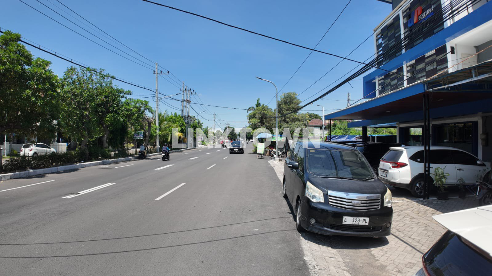 For Sale Jarang Ada Ruko 3 Lantai Sangat Strategis di Ketintang Dekat Masjid Al Akbar Surabaya