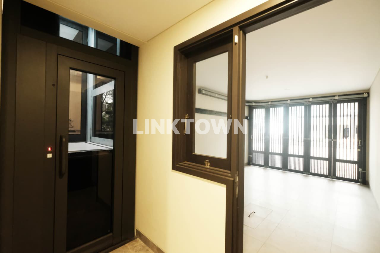 Dijual Rumah di Cluster Heron Gading Serpong